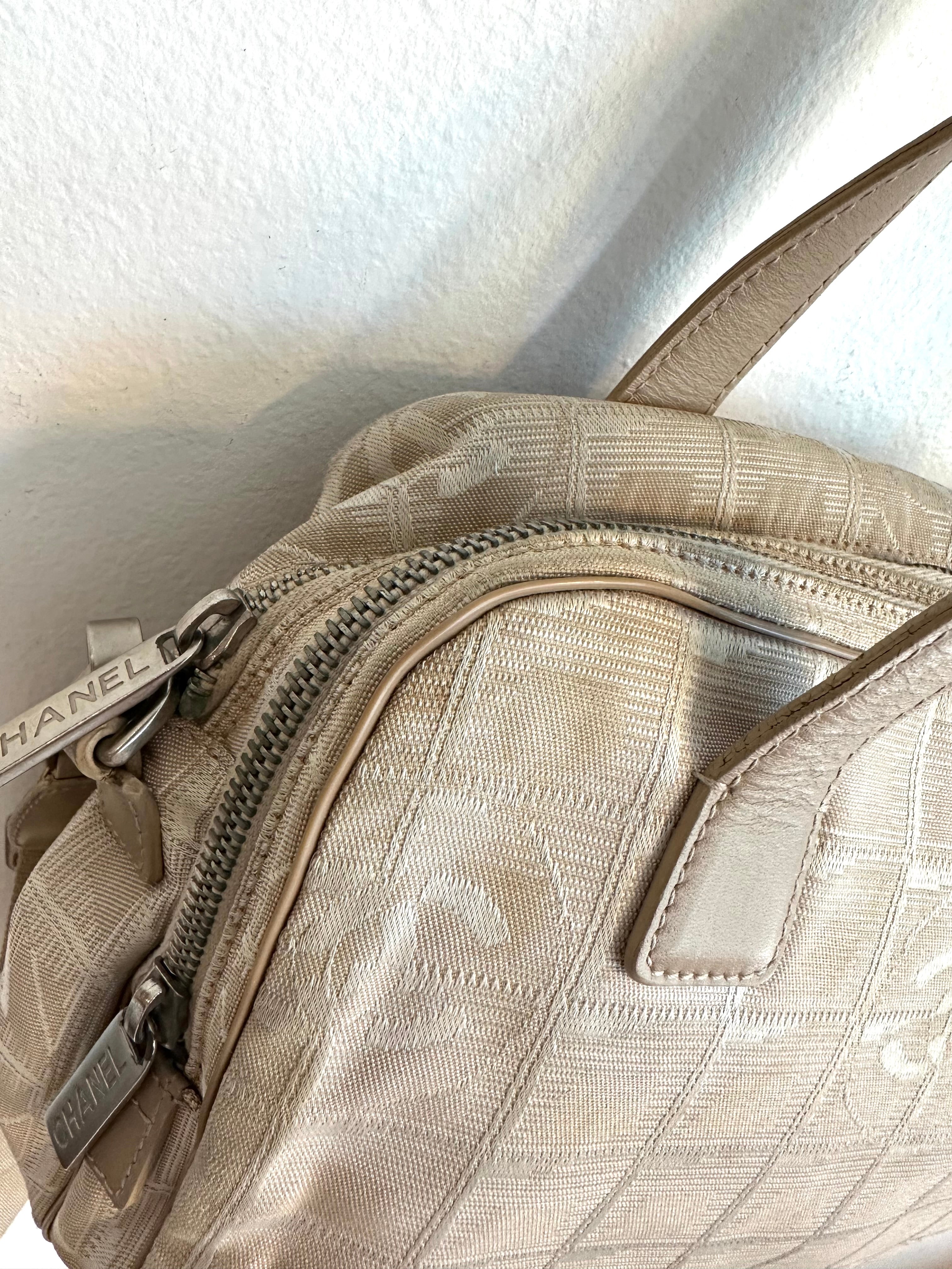 Pre-Owned CHANEL Cream Canvas Travel Line 2Way Tote Bag