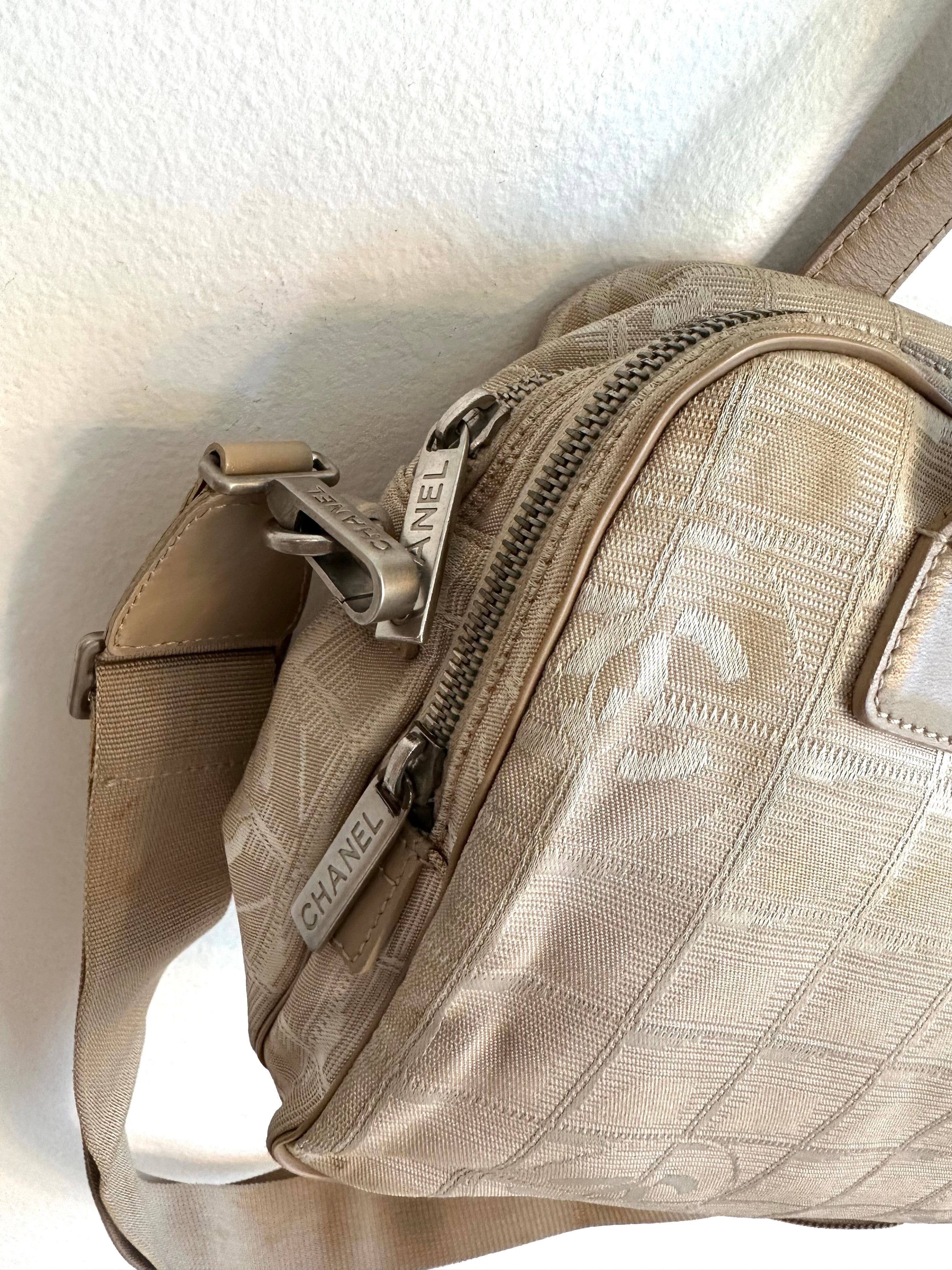 Pre-Owned CHANEL Cream Canvas Travel Line 2Way Tote Bag