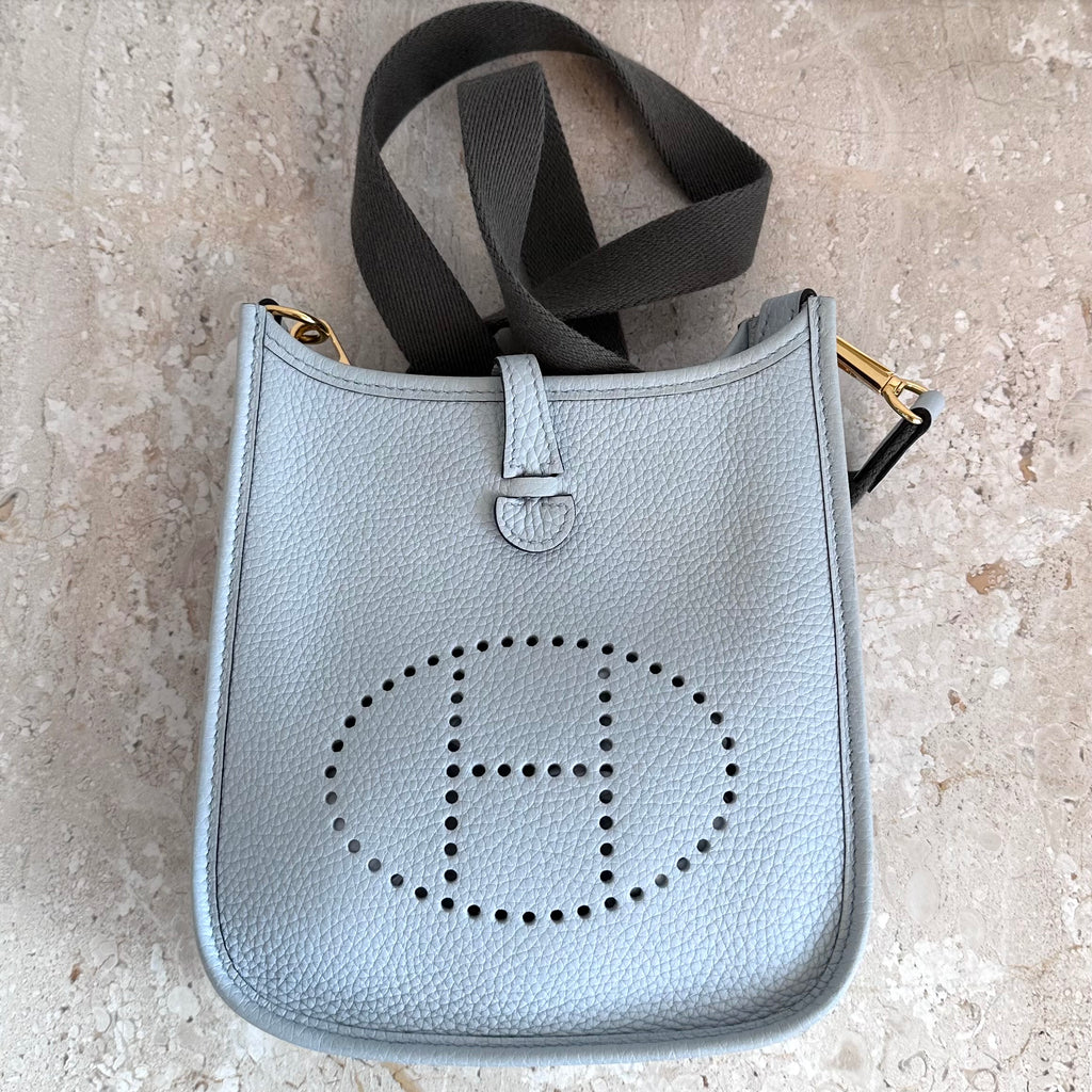Pre-Owned HERMES TPM Bleu Pale Clemence Evelyne Bag