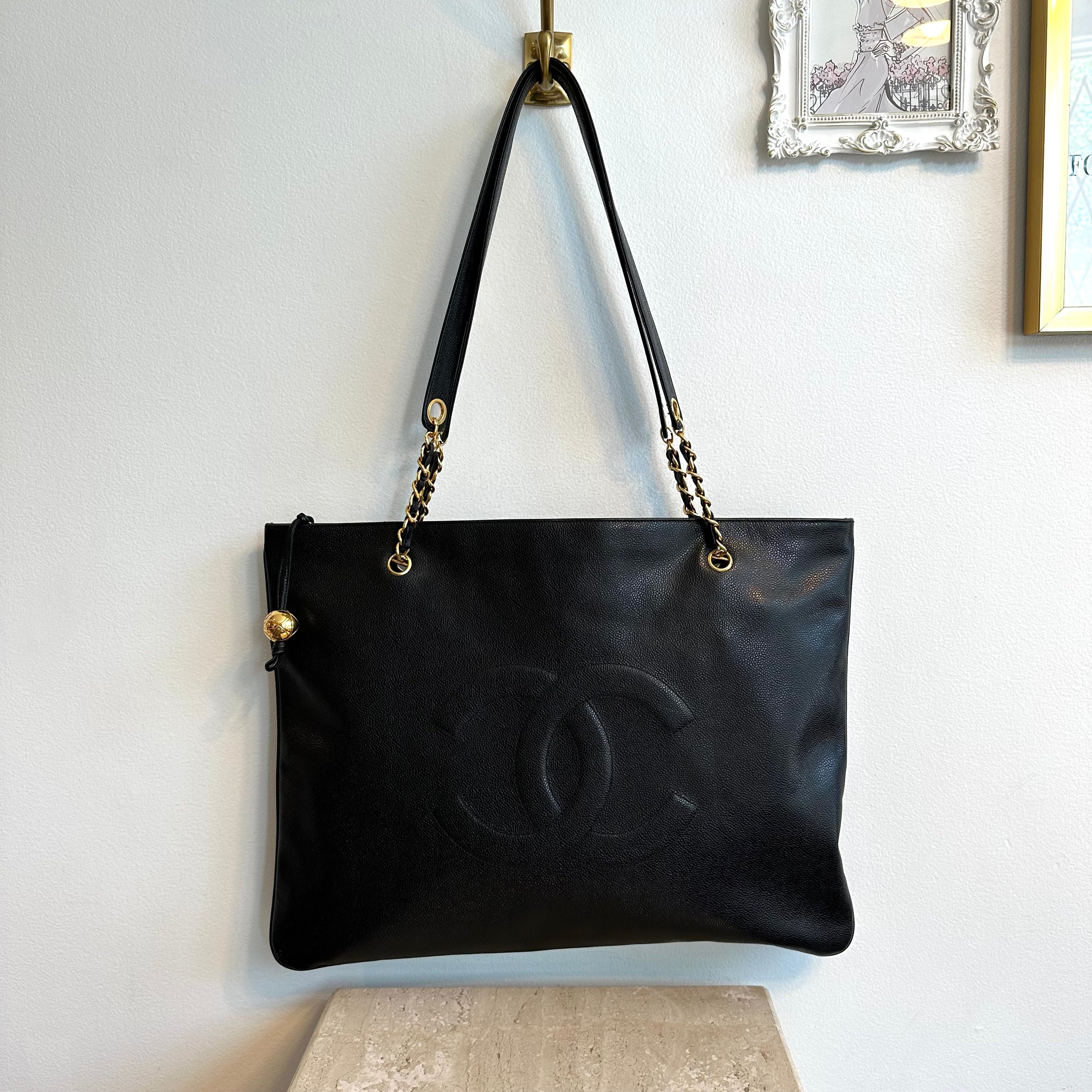 Pre-Owned CHANEL Vintage XL Black Caviar Timeless Tote Bag