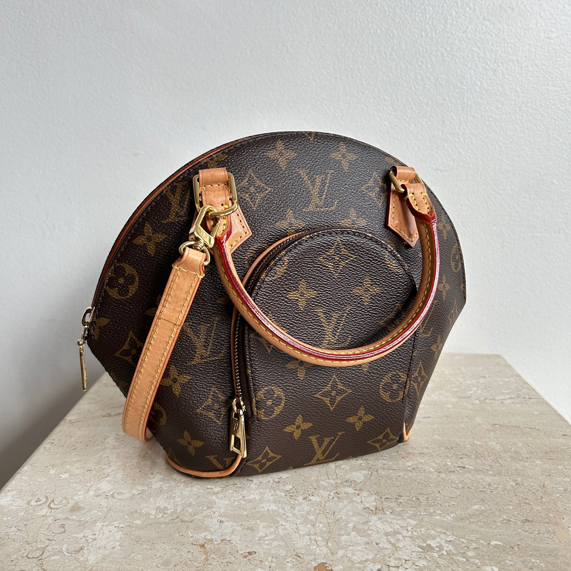 Consignment Shop Second Hand Luxury Bags Vancouver Designer Resale