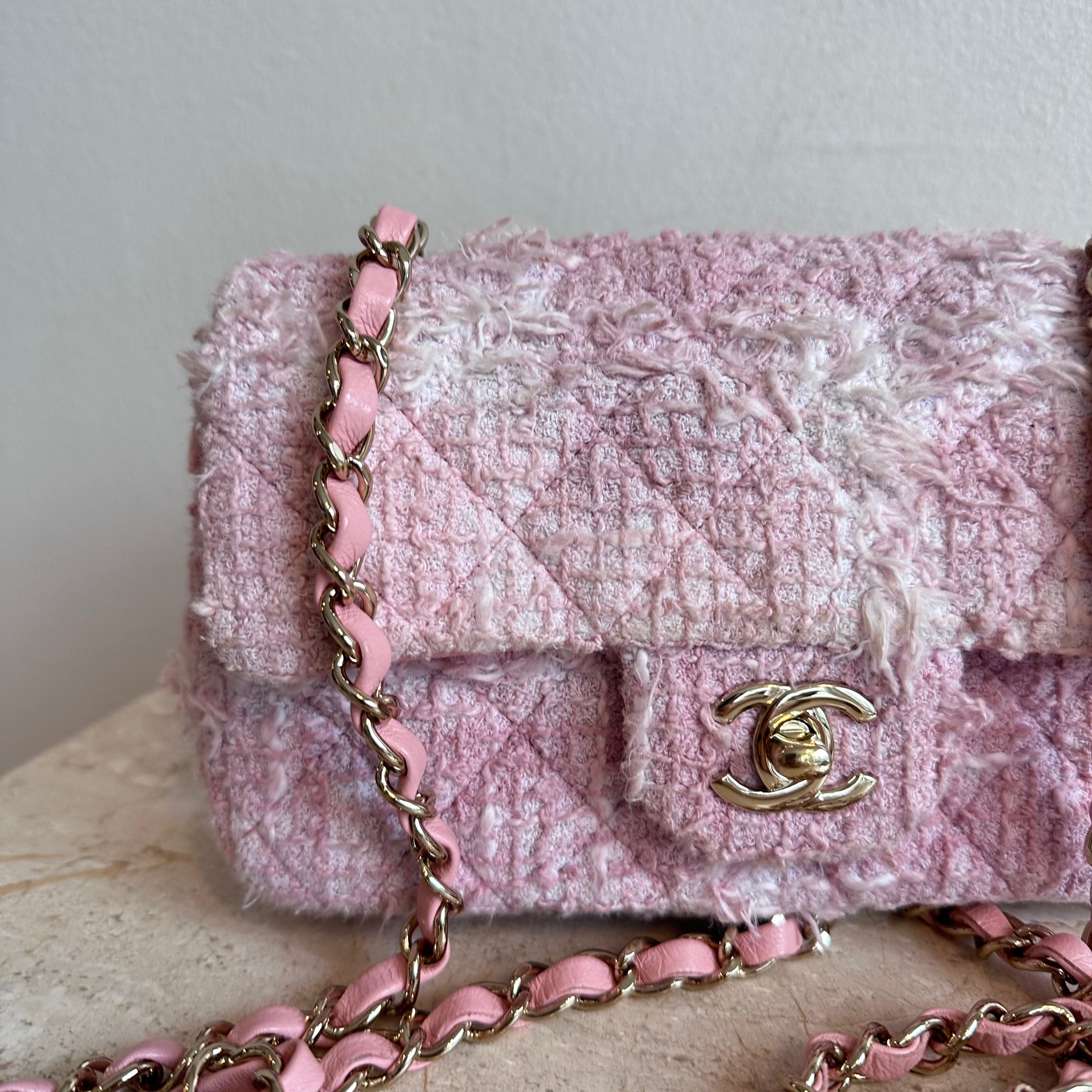 Pre owned chanel bag hotsell