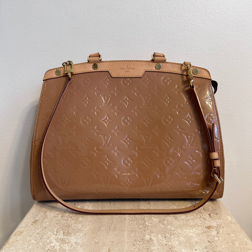 Pre-Owned LOUIS VUITTON Beige Poudre Vernis Brea GM