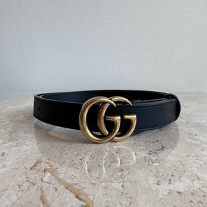 Pre-Owned GUCCI Women's Slim Black Leather Belt with Mini Double G Buckle - Size 32/80