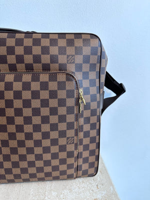 Pre-Owned LOUIS VUITTON Damier Ebene Olav GM Messenger Bag