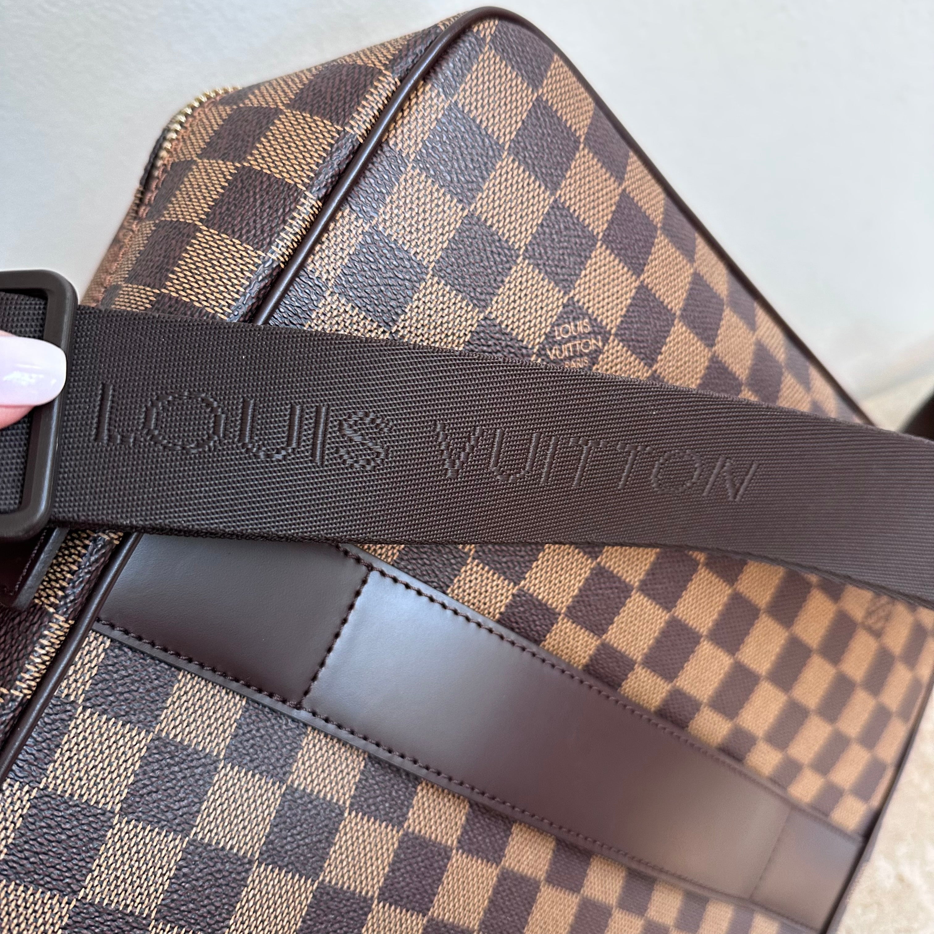 Pre-Owned LOUIS VUITTON Damier Ebene Olav GM Messenger Bag