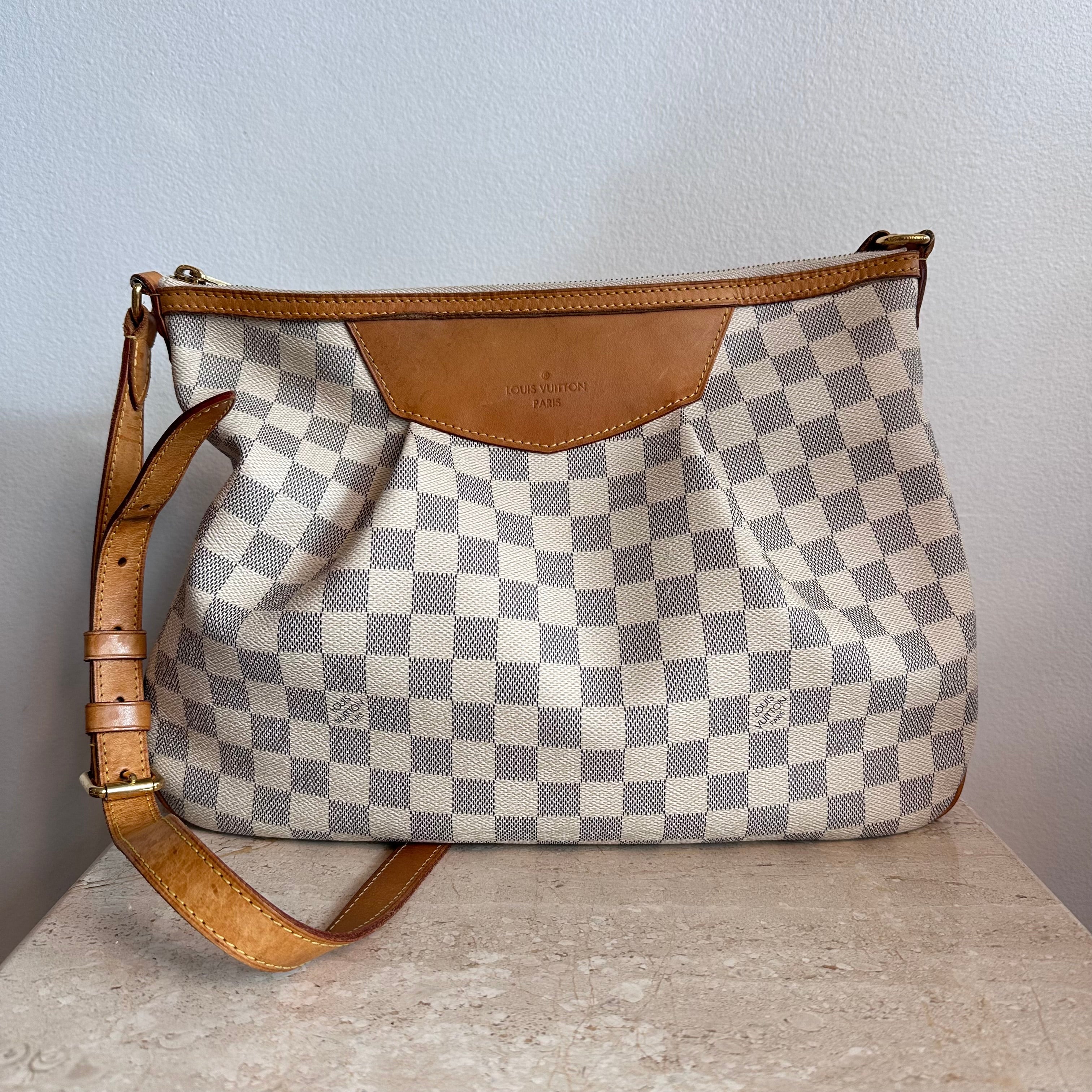 Pre-Owned LOUIS VUITTON Damier Azur Siracusa – Valamode