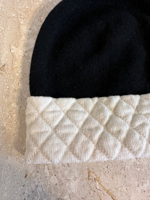 Pre-Owned CHANEL™ Winter Hat