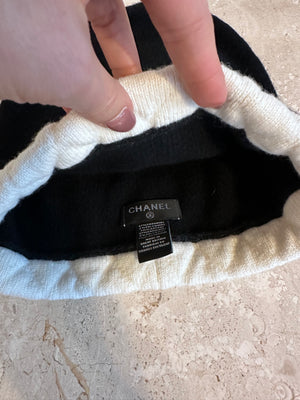 Pre-Owned CHANEL™ Winter Hat