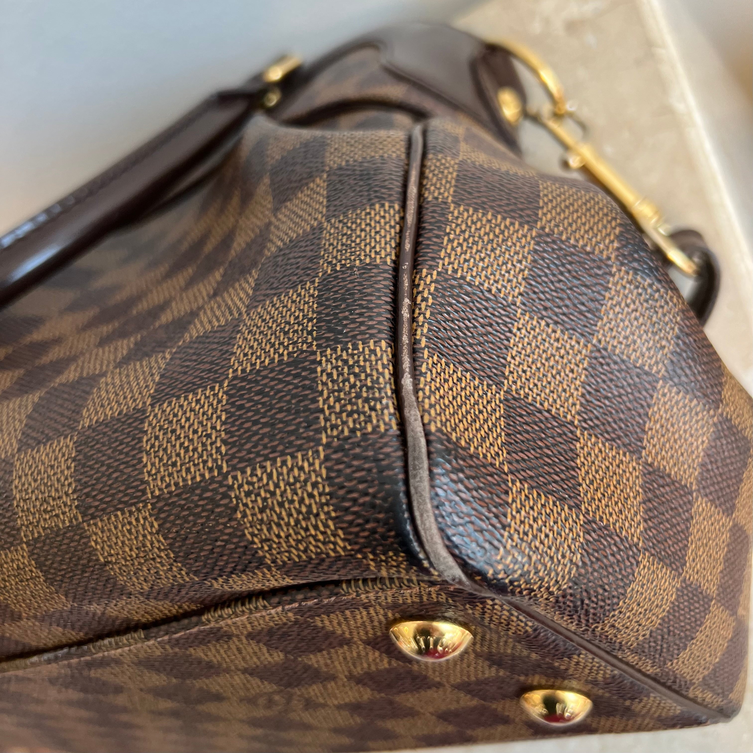Pre-Owned LOUIS VUITTON Damier Ebene Trevi PM