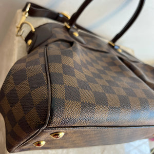 Pre-Owned LOUIS VUITTON Damier Ebene Trevi PM