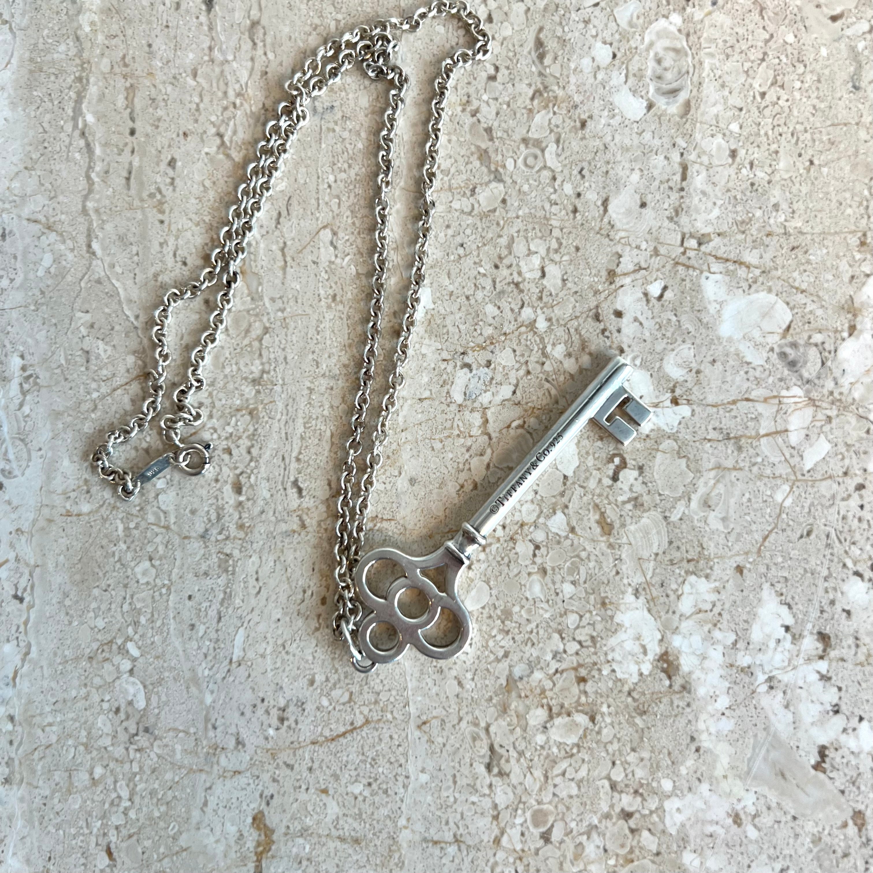 Pre-Owned TIFFANY & CO. SS Large Crown Key Pendant Necklace