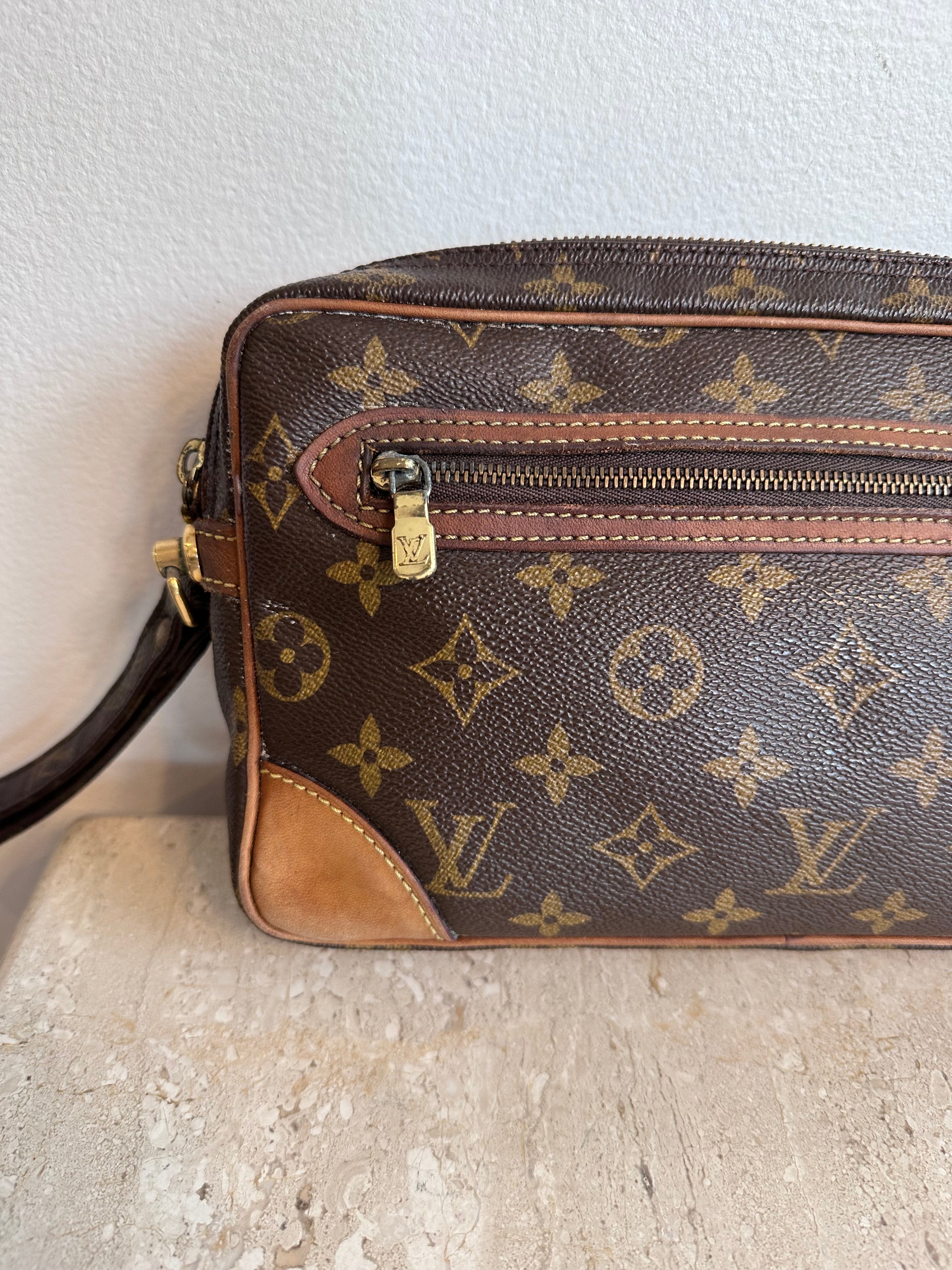 Pre-Owned LOUIS VUITTON Monogram Marly Dragonne Clutch