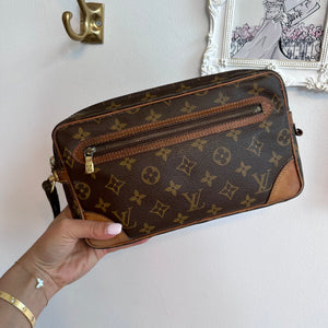 Pre-Owned LOUIS VUITTON Monogram Marly Dragonne Clutch