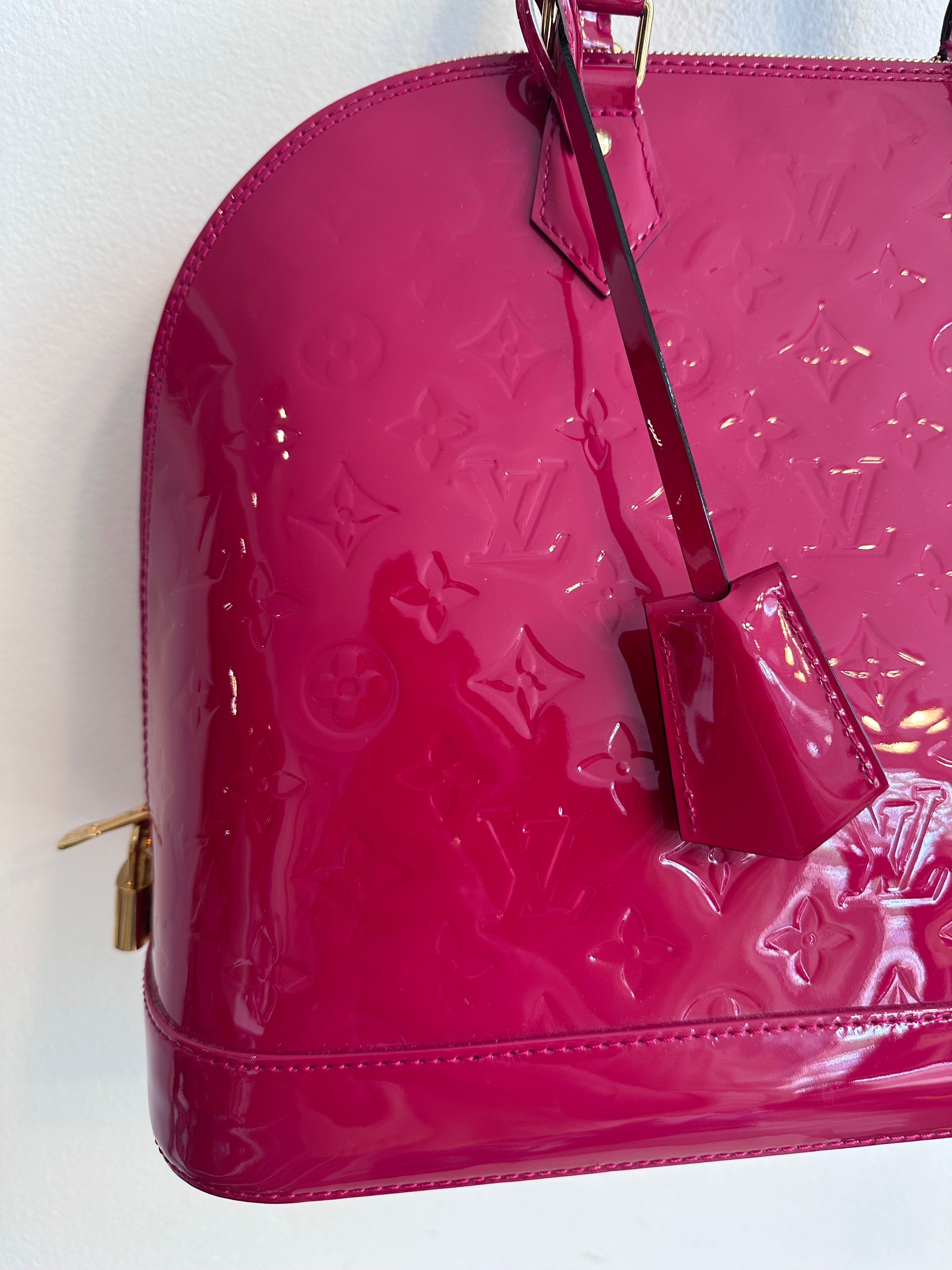 Pre-Owned LOUIS VUITTON Framboise Monogram Vernis Alma GM