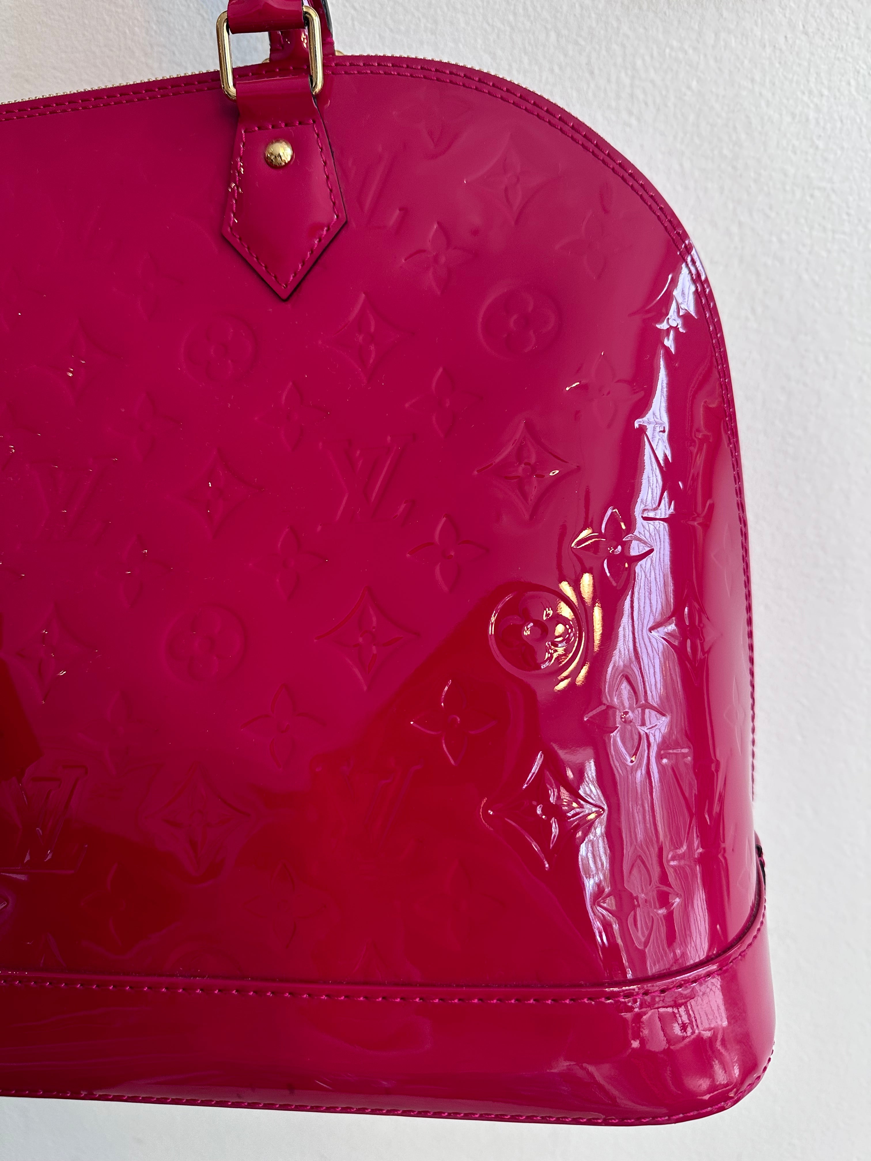 Pre-Owned LOUIS VUITTON Framboise Monogram Vernis Alma GM