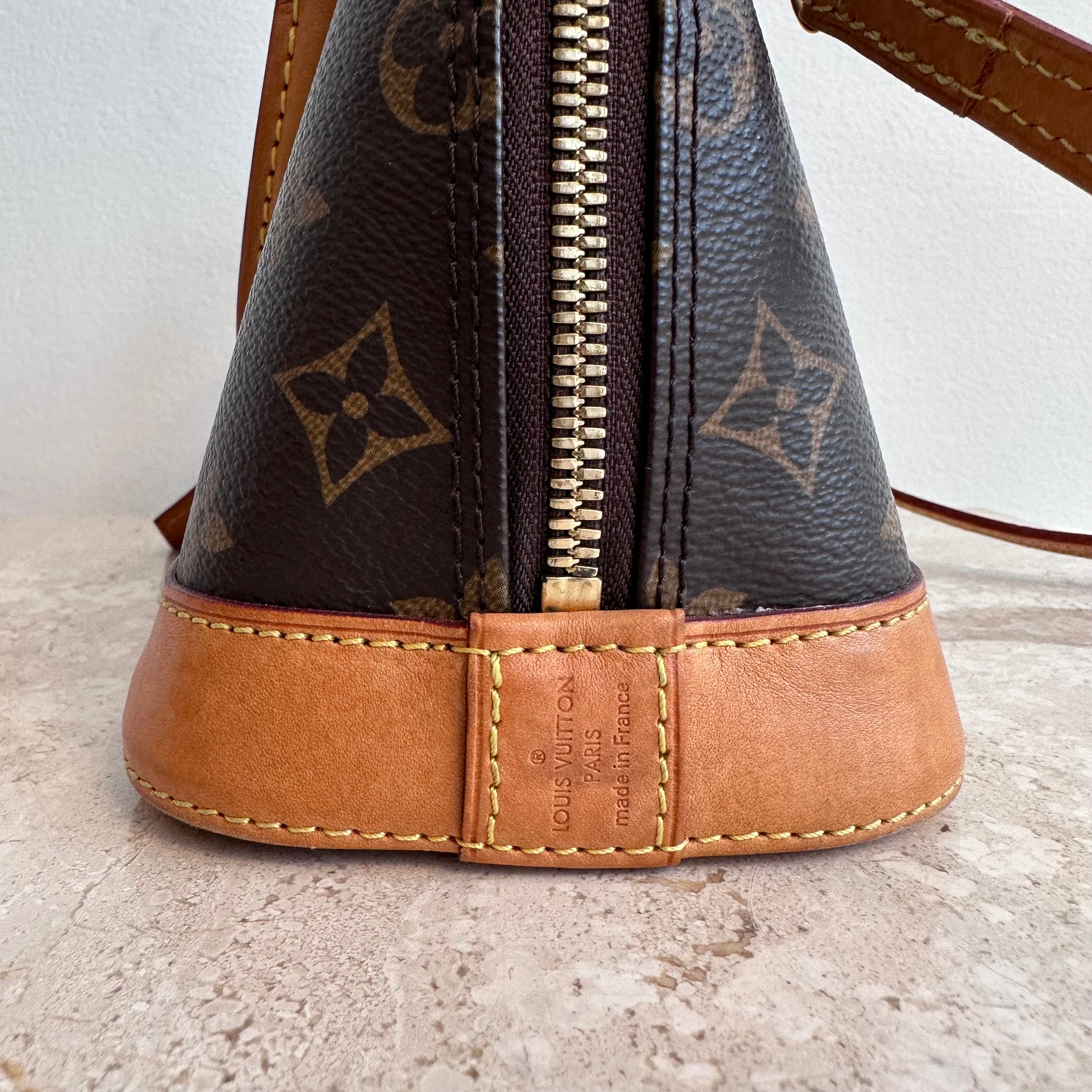 Pre-Owned LOUIS VUITTON Monogram Alma BB