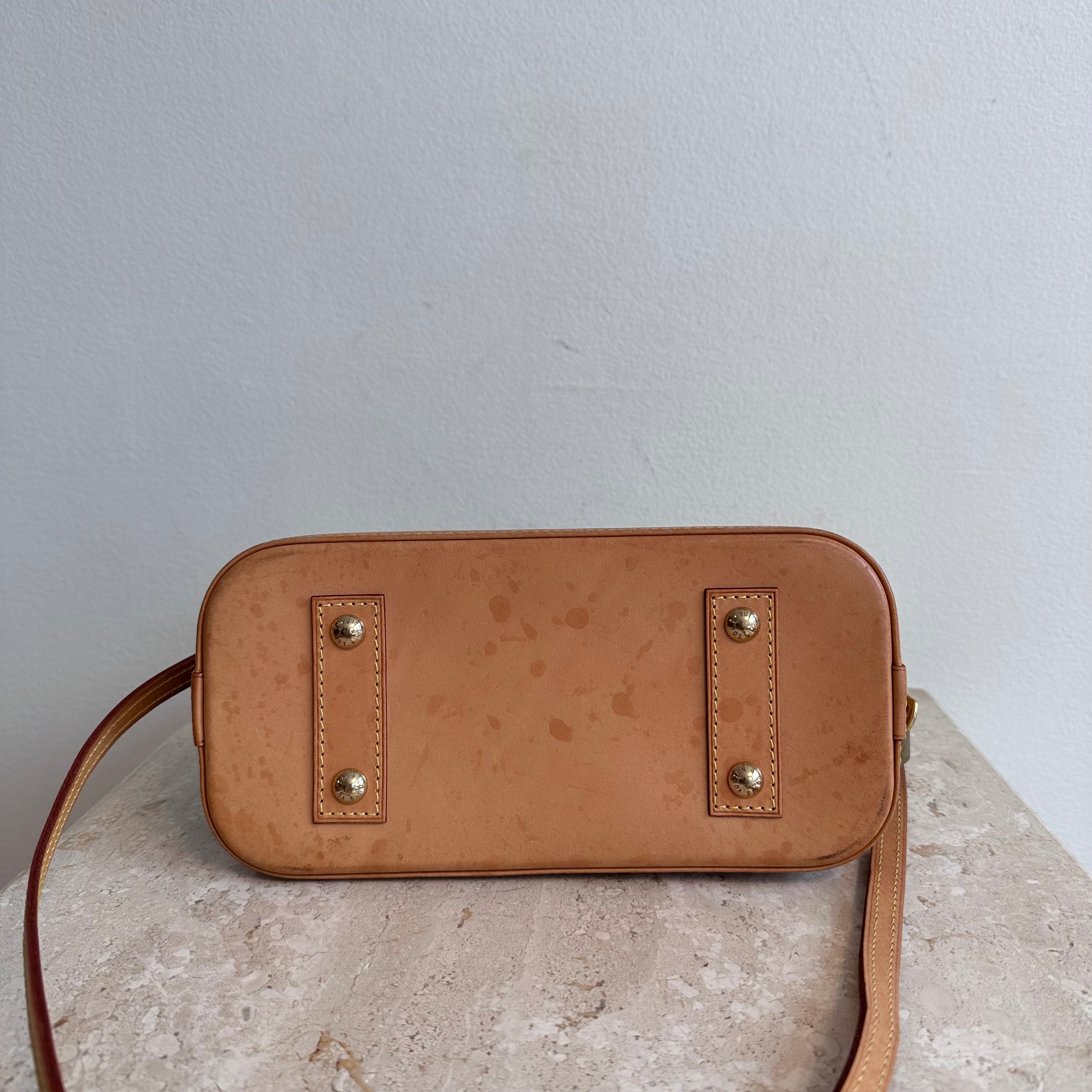 Pre-Owned LOUIS VUITTON Monogram Alma BB