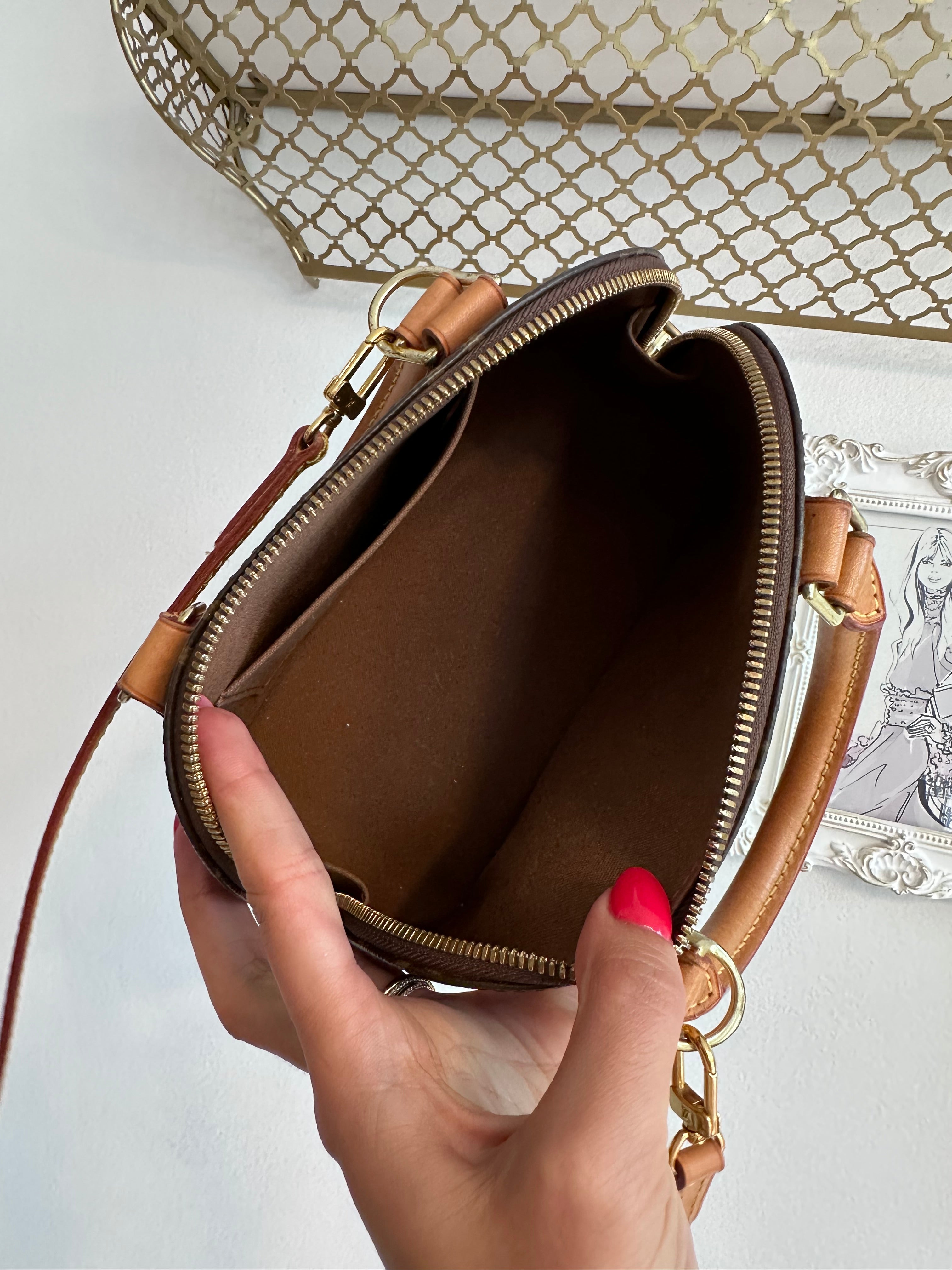 Pre-Owned LOUIS VUITTON Monogram Alma BB