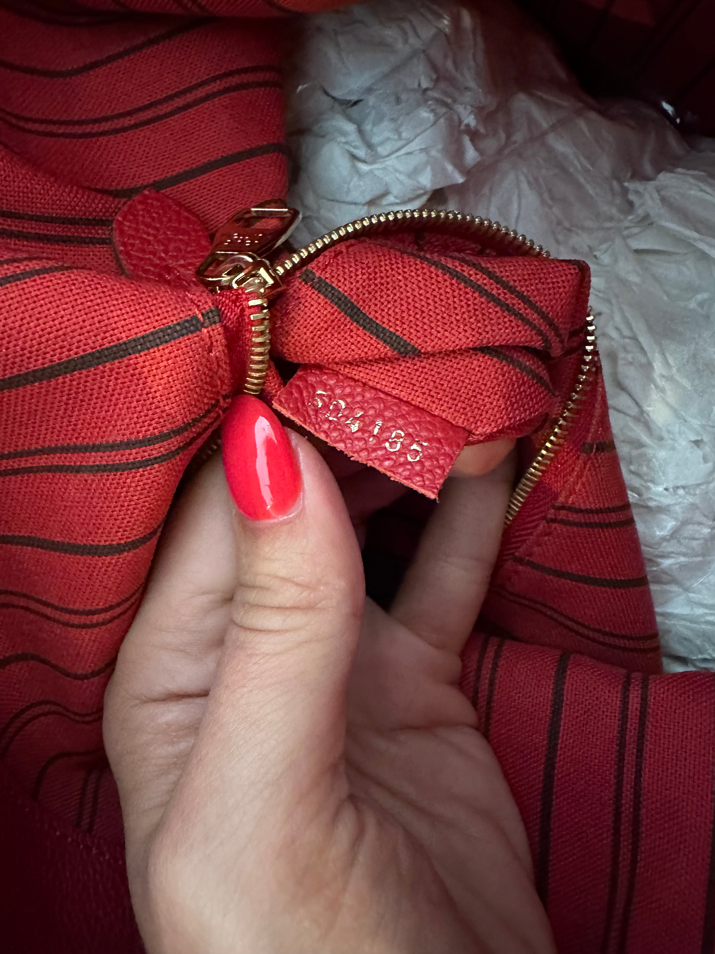Pre-Owned LOUIS VUITTON Red Empreinte Bagatelle Hobo Bag