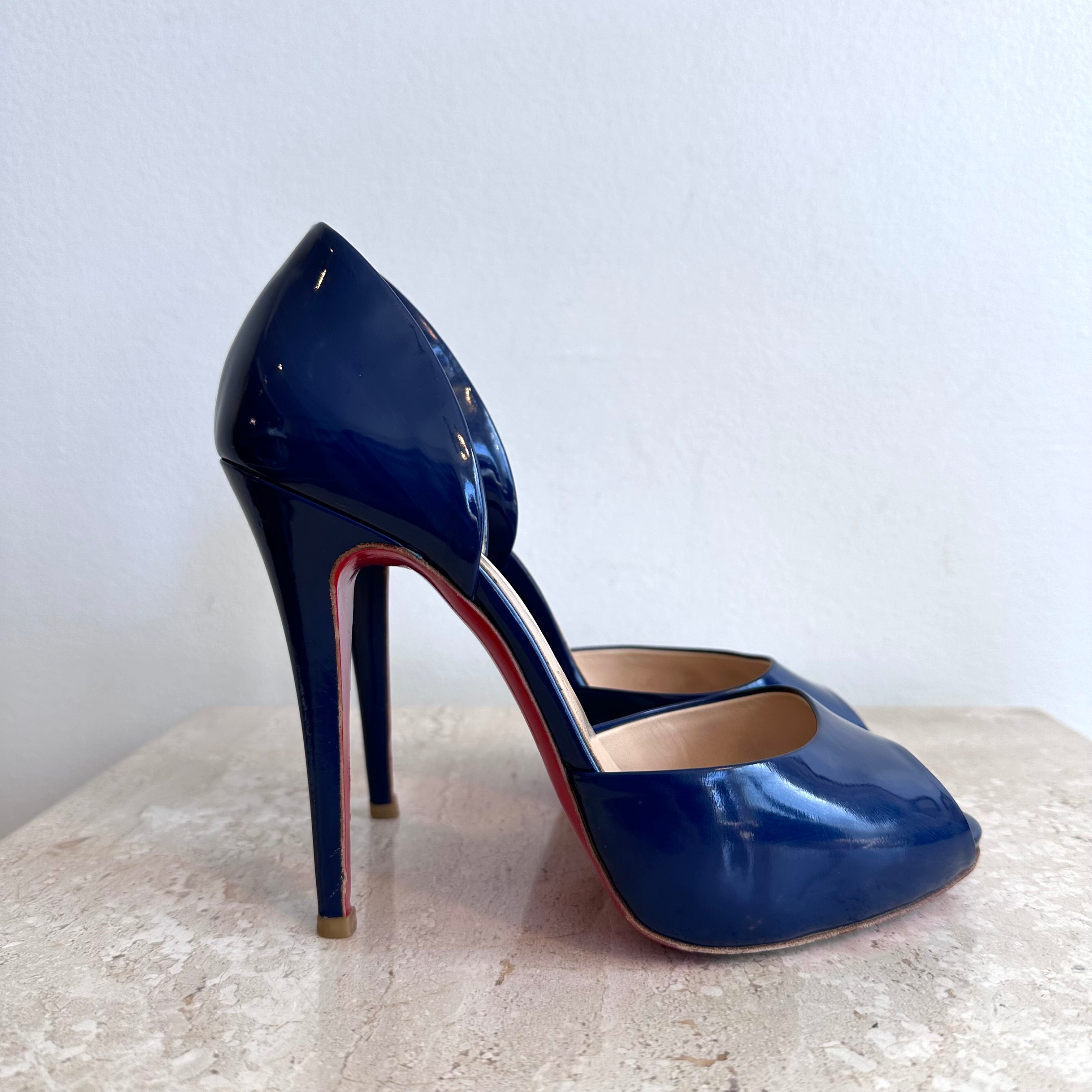 Pre-Owned CHRISTIAN LOUBOUTIN Patent Madame Claude 120 Peep Toe Pumps Size 37
