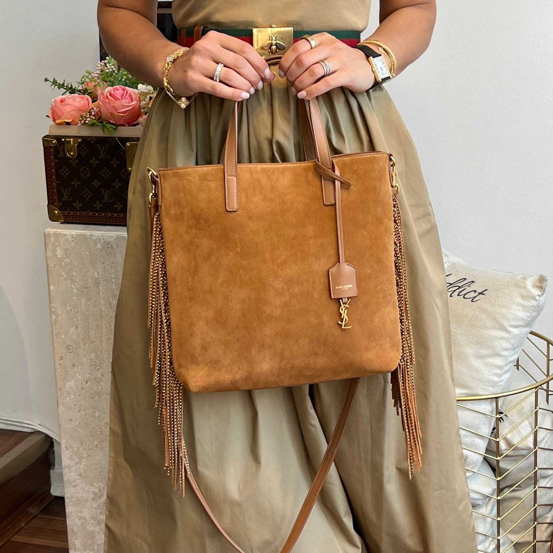Pre-owned YVES SAINT LAURENT Cinnamon Suede Shopping Tote