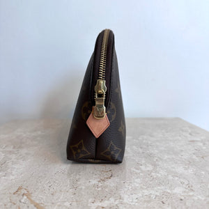 Pre-Owned LOUIS VUITTON Cosmetic Pouch MM
