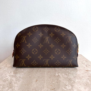 Pre-Owned LOUIS VUITTON Cosmetic Pouch MM