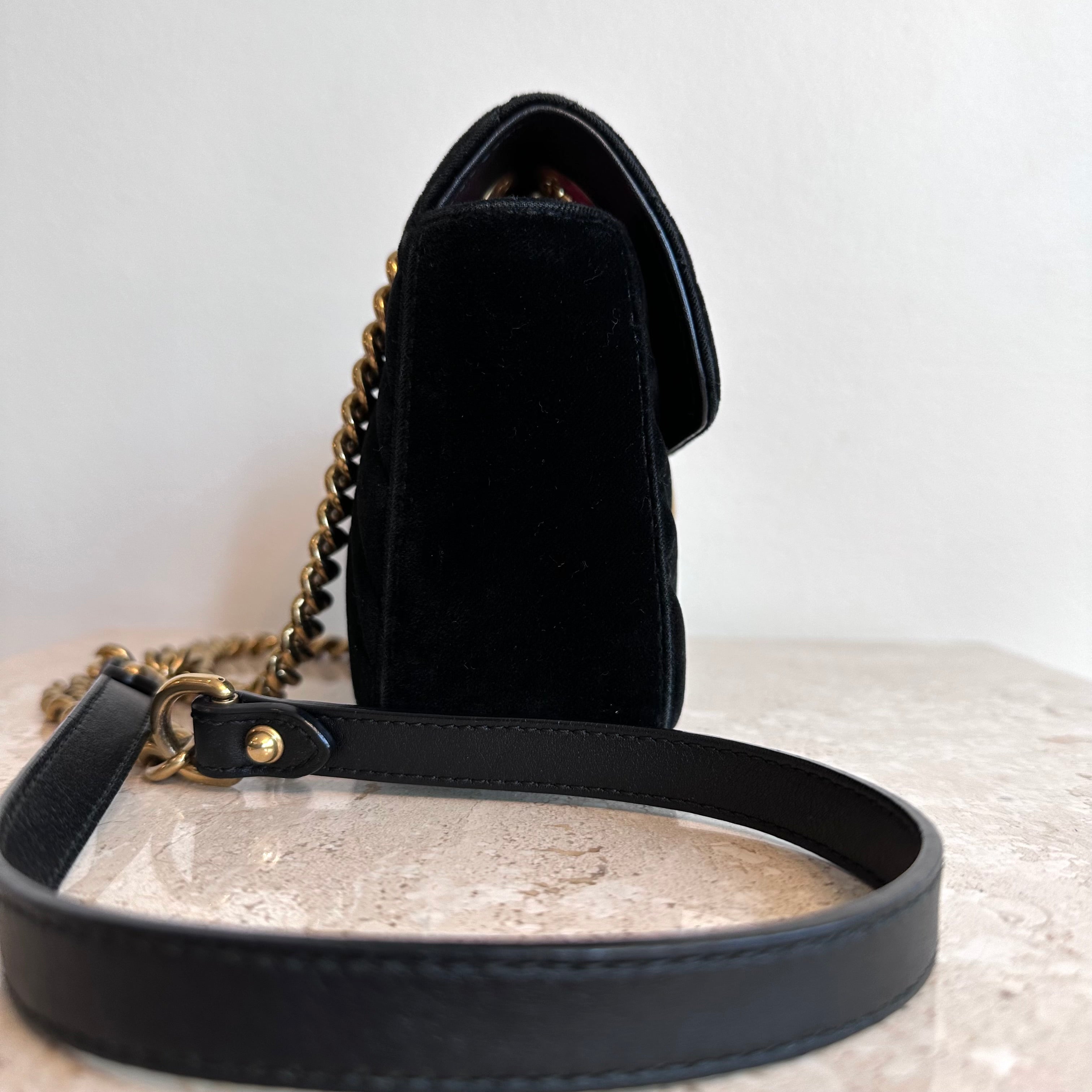 Pre-Owned GUCCI Black Velvet Marmont Mini Shoulder Bag