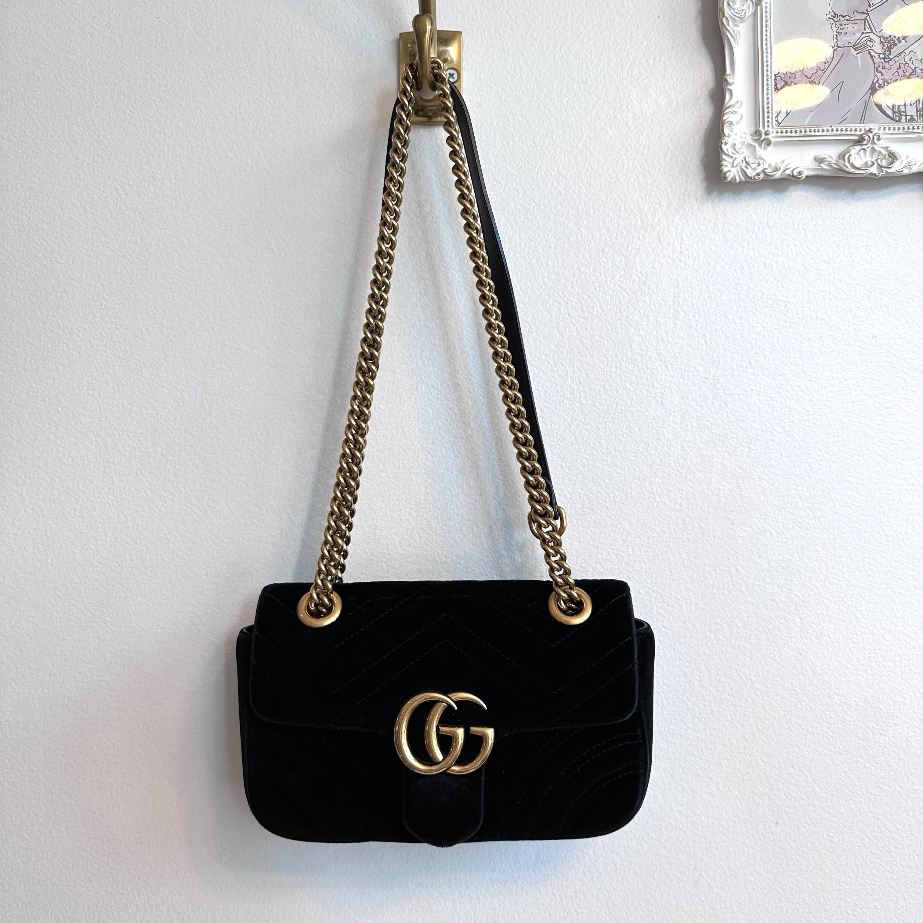 Pre-Owned GUCCI Black Velvet Marmont Mini Shoulder Bag