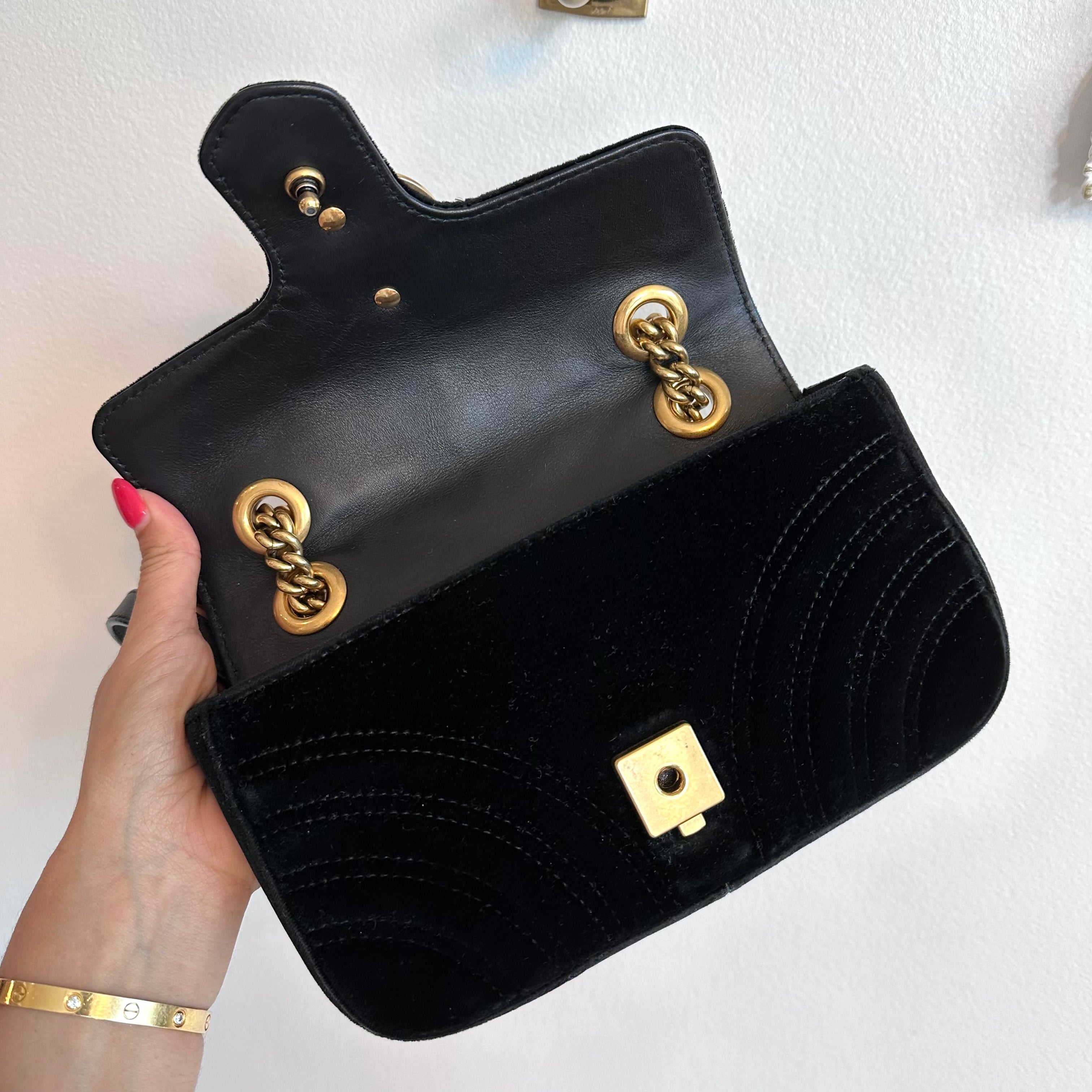 Pre-Owned GUCCI Black Velvet Marmont Mini Shoulder Bag