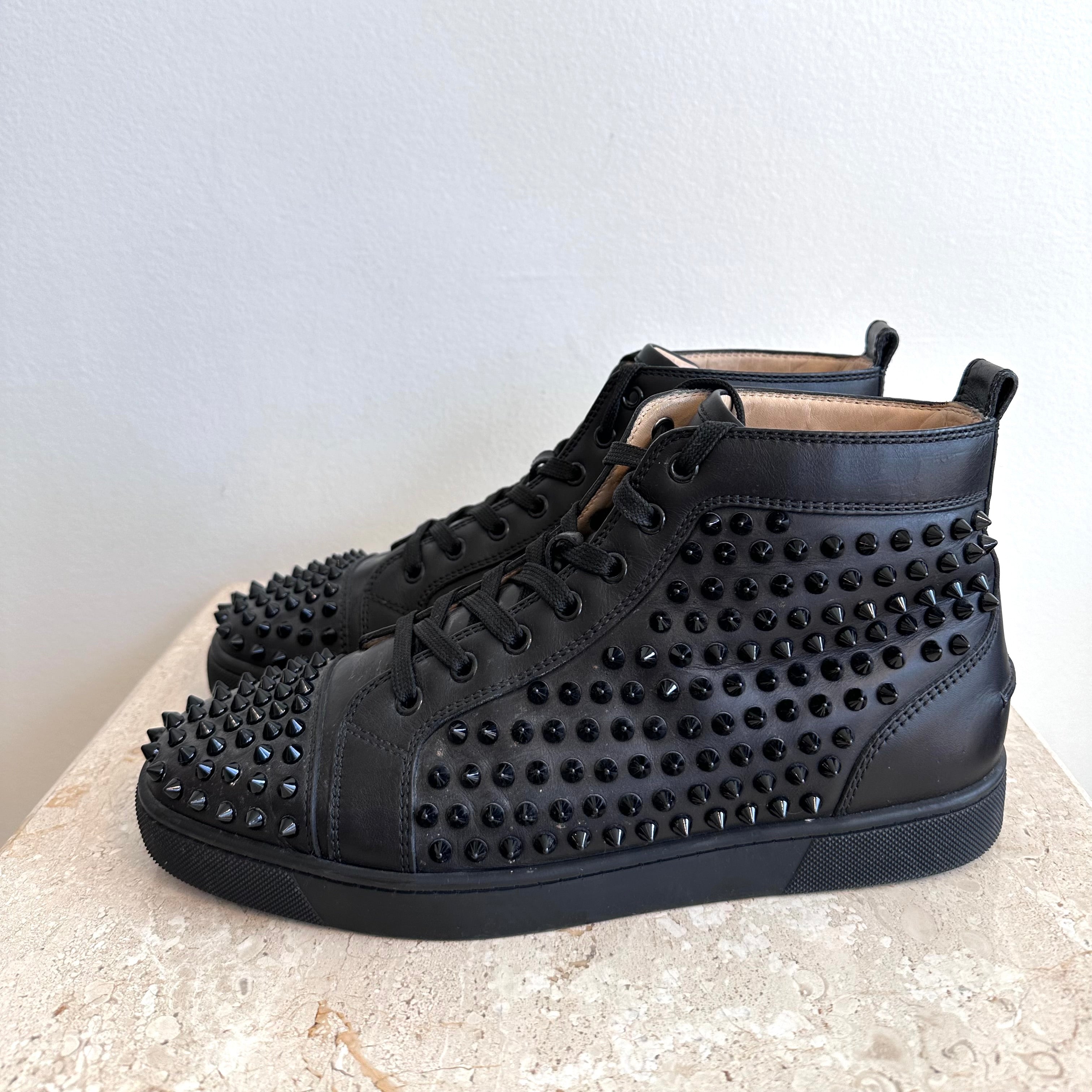 Pre-Owned CHRISTIAN LOUBOUTIN Black Leather Louis Spikes High Top Sneakers Size 41.5