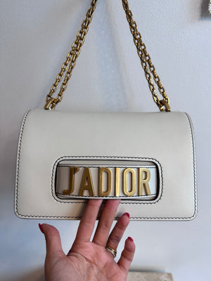 Pre-Owned DIOR J'ADIOR White Chain Flap Bag