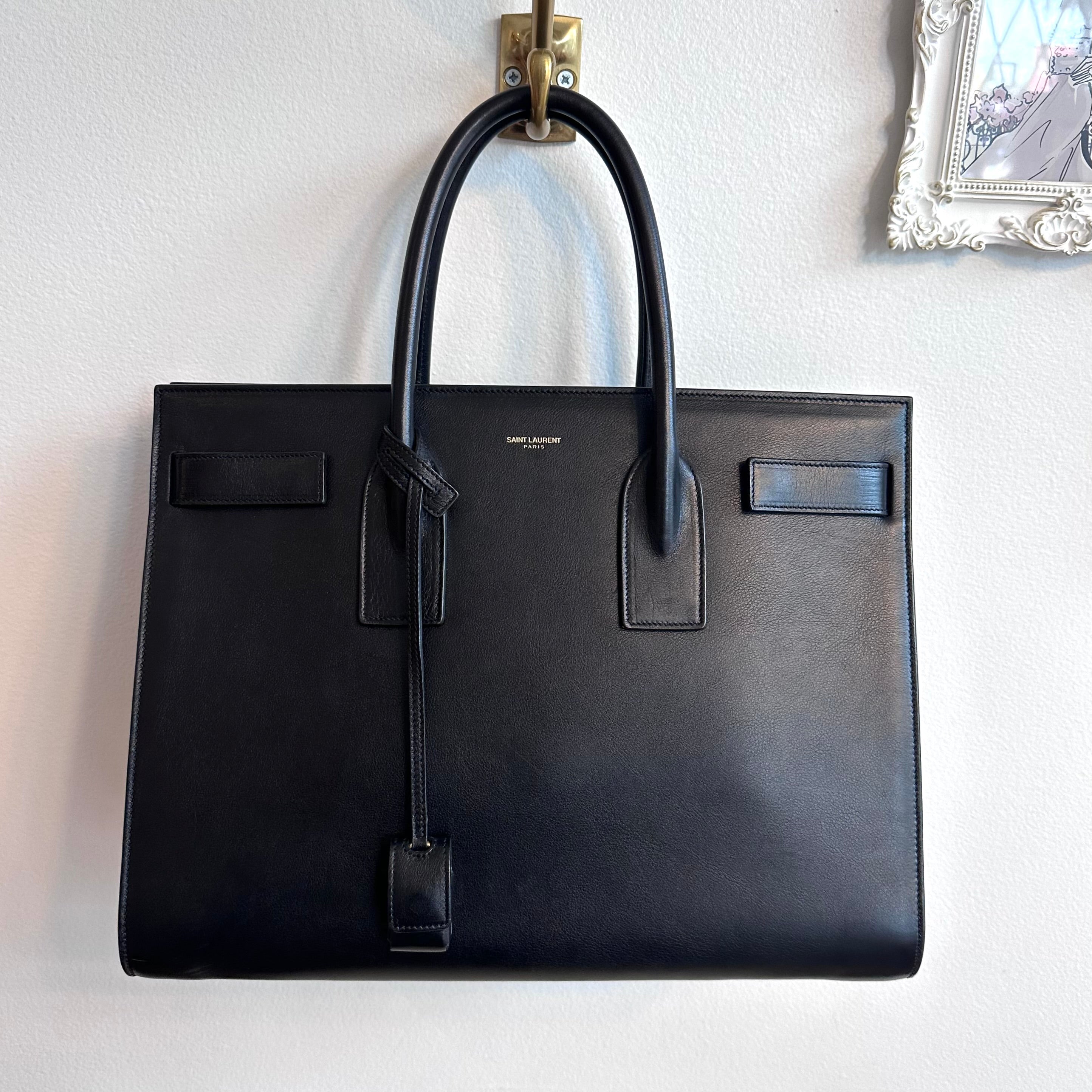 Pre-Owned SAINT LAURENT Black Sac De Jour