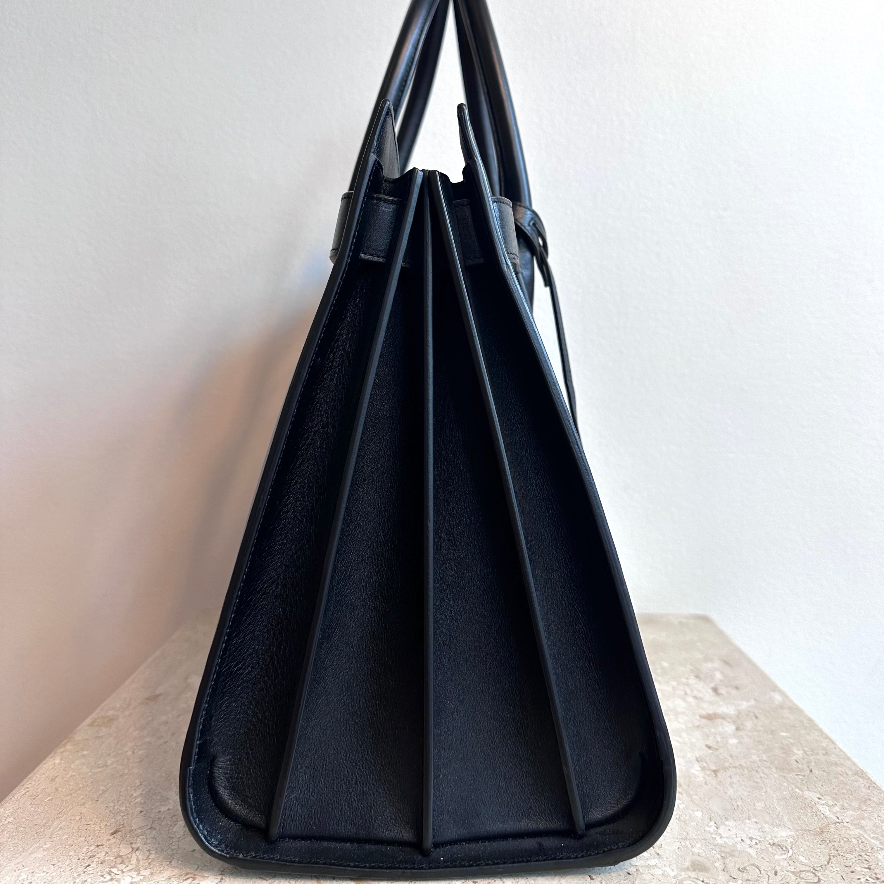 Pre-Owned SAINT LAURENT Black Sac De Jour