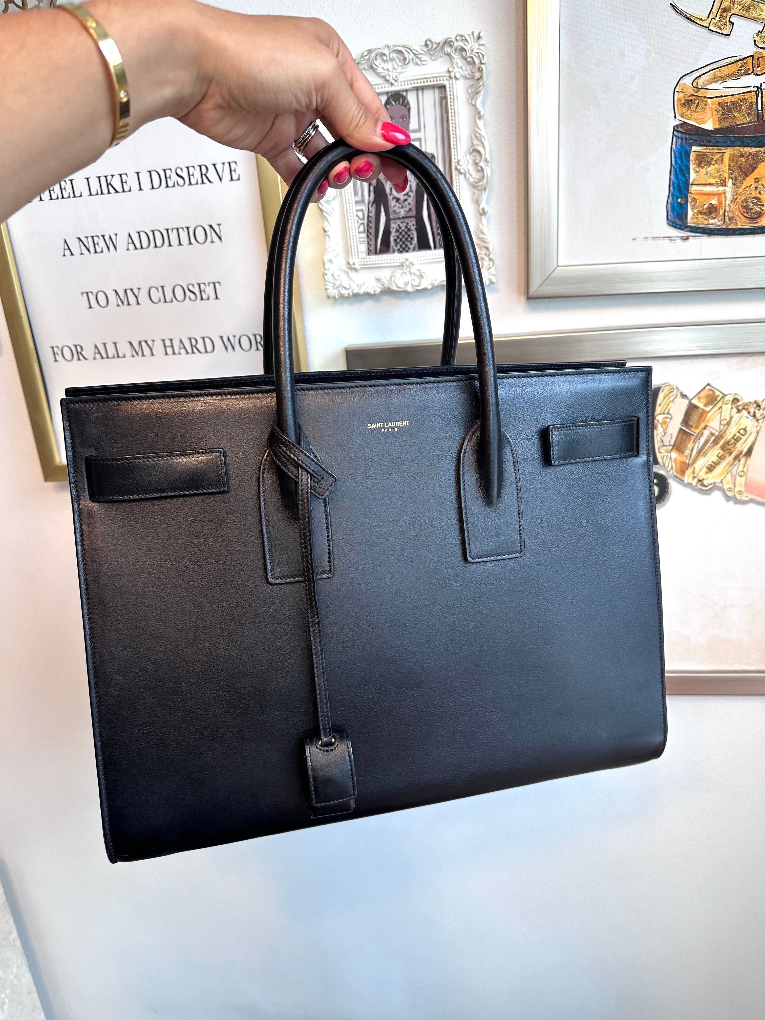 Pre-Owned SAINT LAURENT Black Sac De Jour