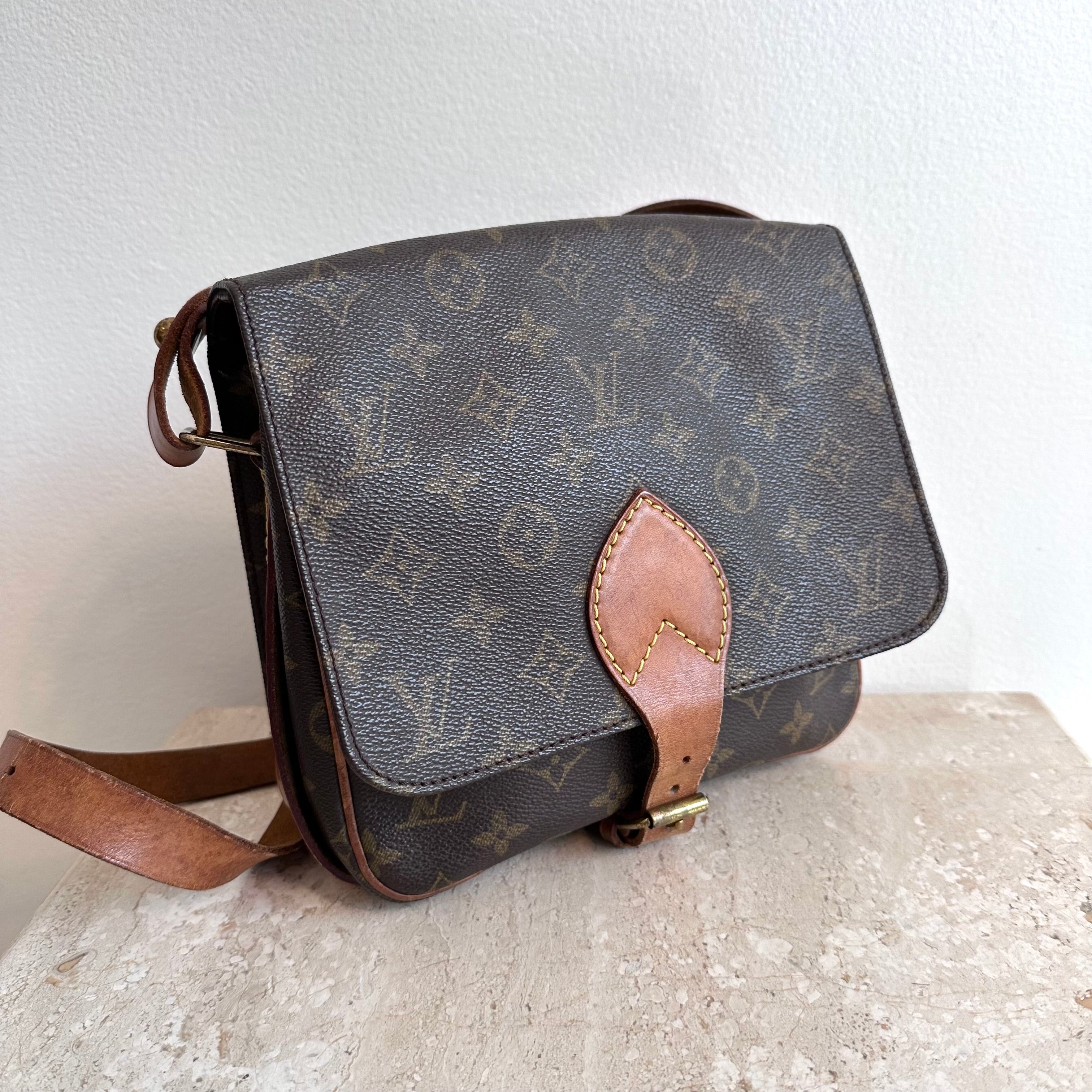 Pre-Owned LOUIS VUITTON Monogram Cartouchiere Crossbody MM