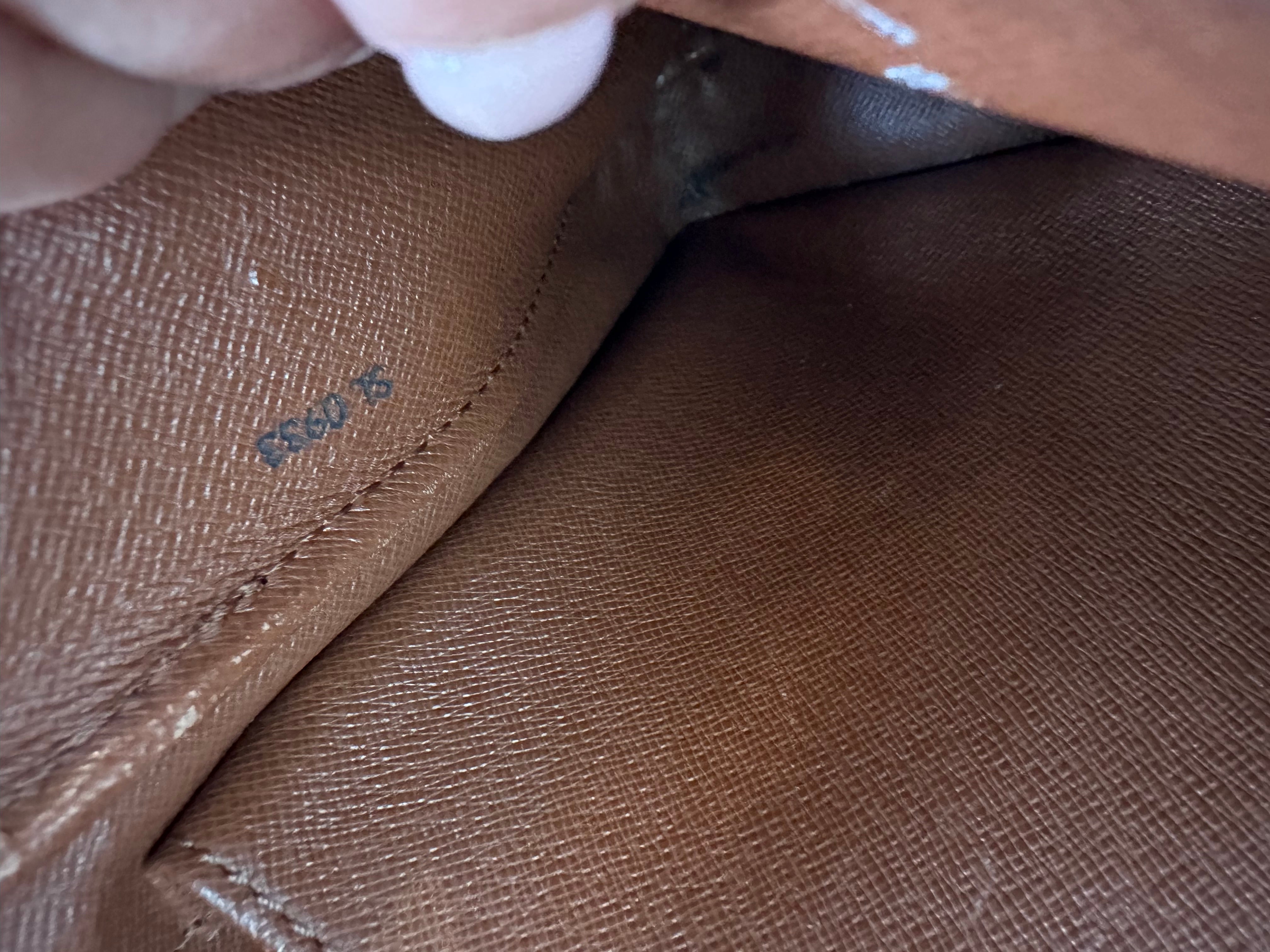 Pre-Owned LOUIS VUITTON Monogram Cartouchiere Crossbody MM