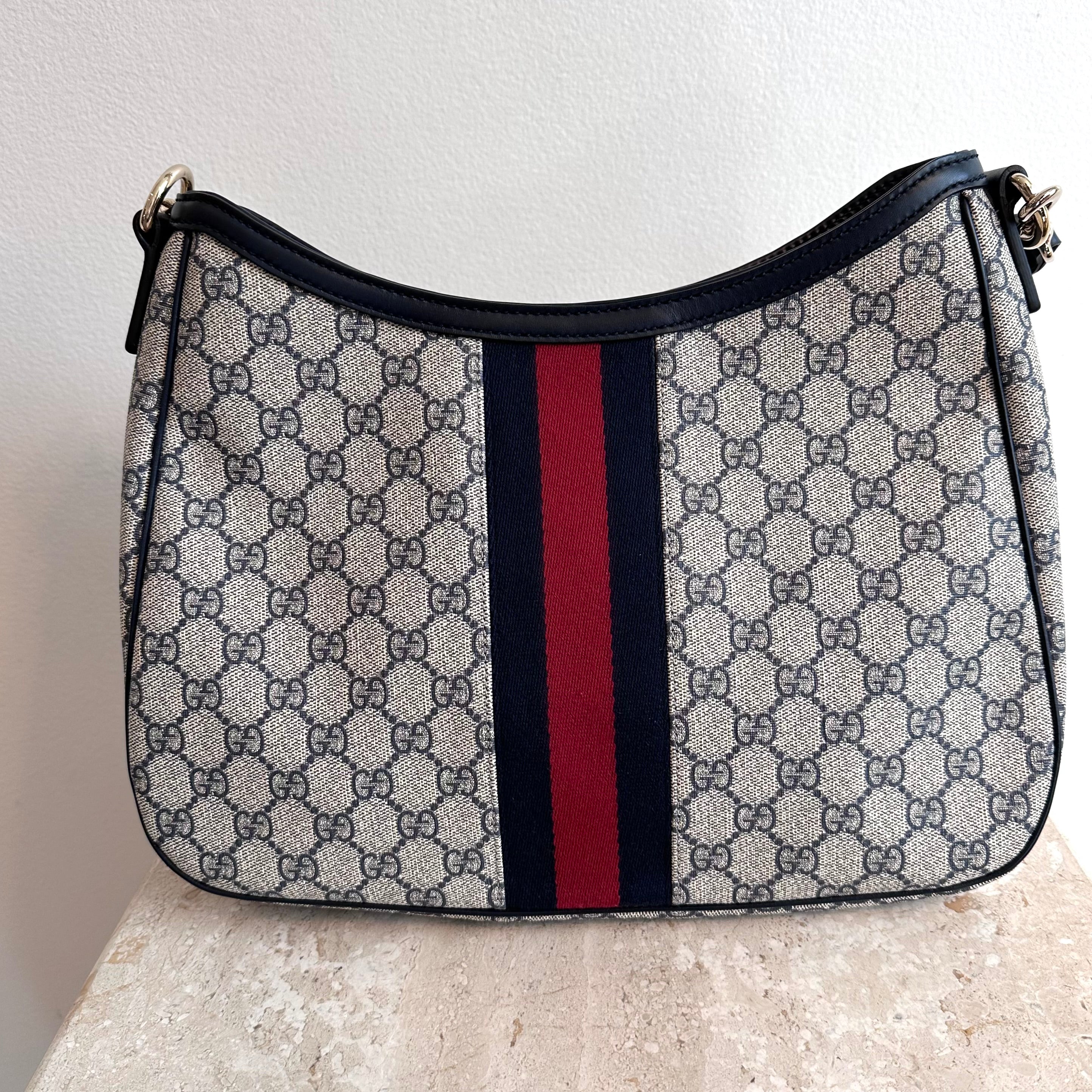 Pre-Owned GUCCI Navy GG Supreme Web Shoulder Bag