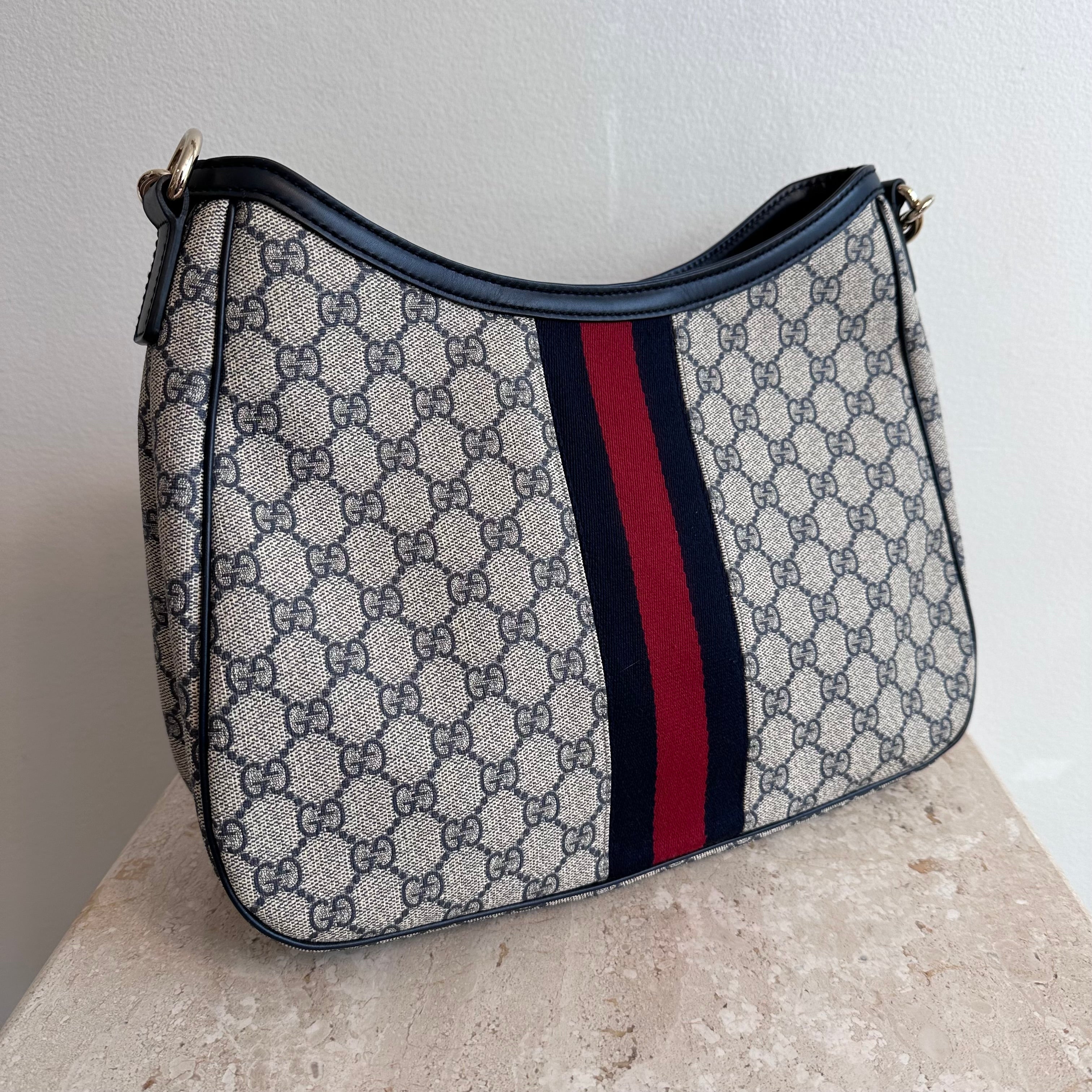 Pre-Owned GUCCI Navy GG Supreme Web Shoulder Bag