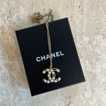 Pre-Owned CHANEL Sliding Pearl CC Necklace