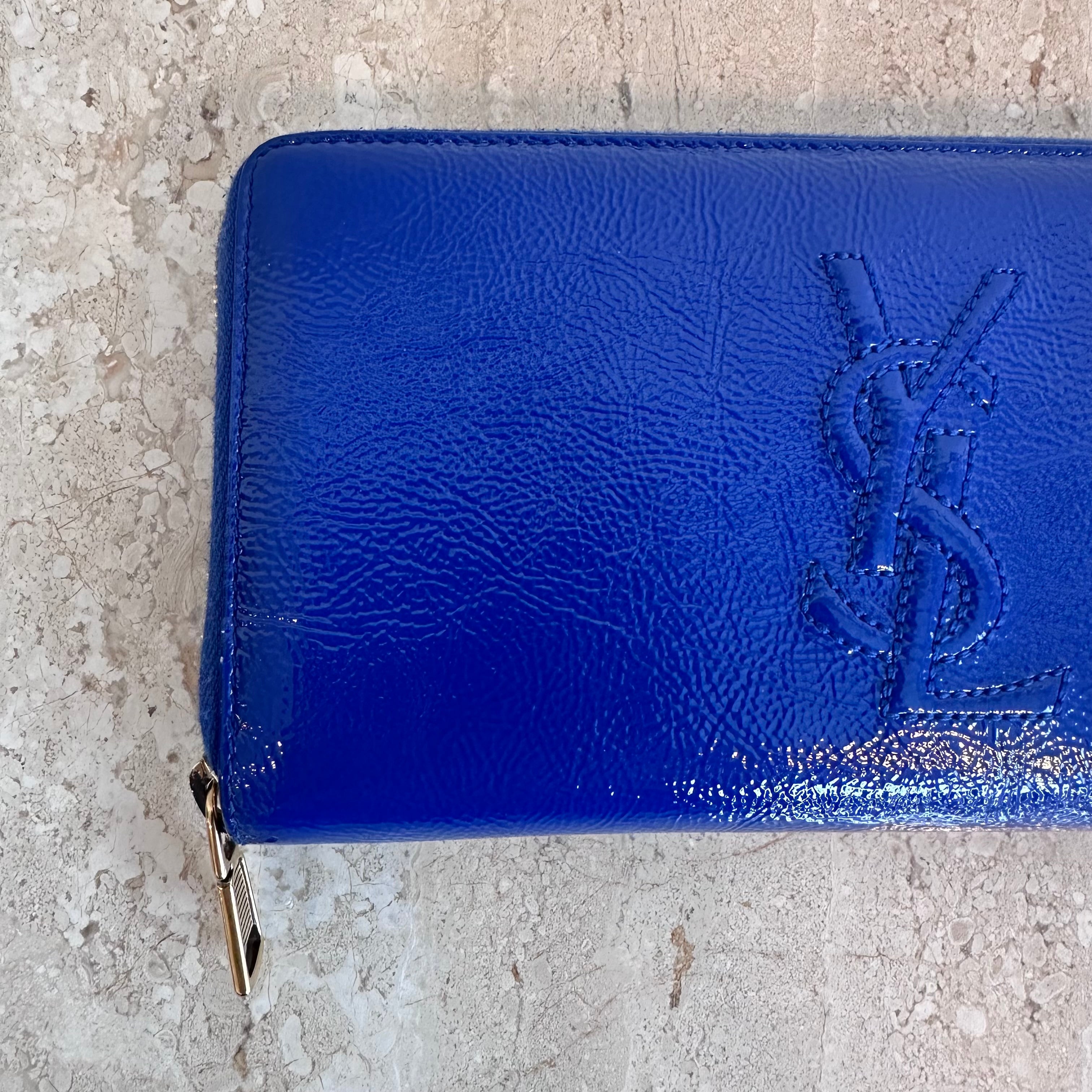 Pre-Owned YVES SAINT LAURENT Patent Wallet
