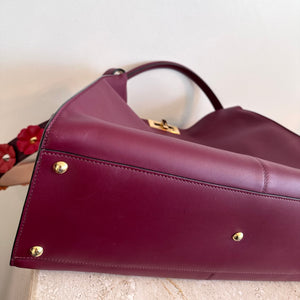Pre-Owned FENDI Large Burgundy Leather Peekaboo Bag