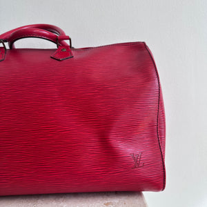 Pre-Owned LOUIS VUITTON Vintage Red Epi Speedy 40