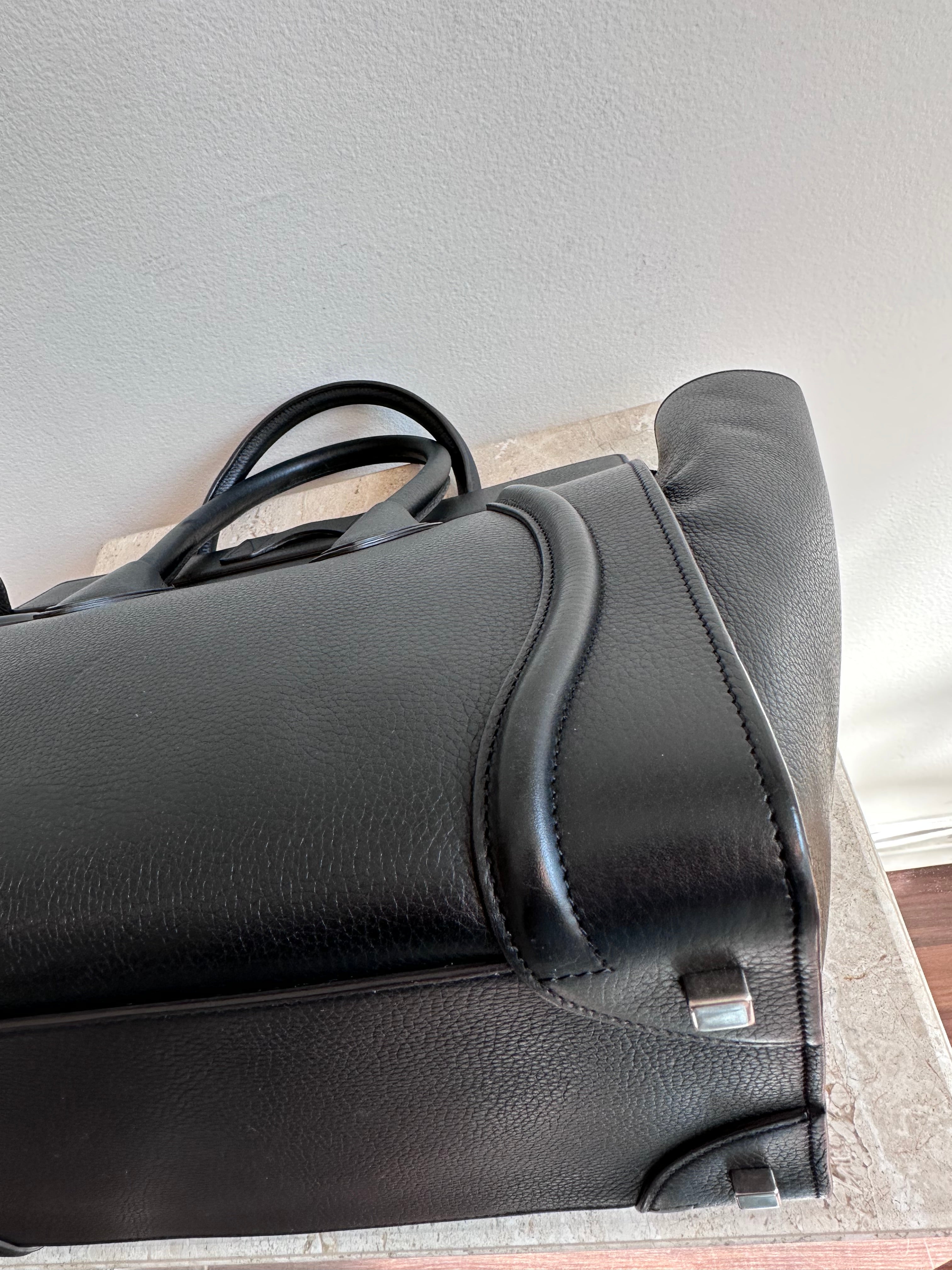 Pre-Owned CELINE Black Leather Phantom Luggage Tote