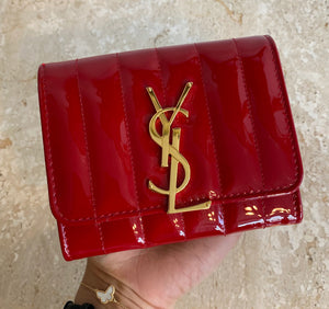 Pre-Owned SAINT LAURENT Vicki Patent Red