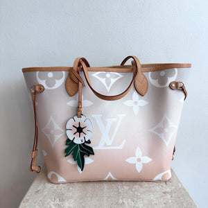 Pre-Owned LOUIS VUITTON By The Pool Bag Charm