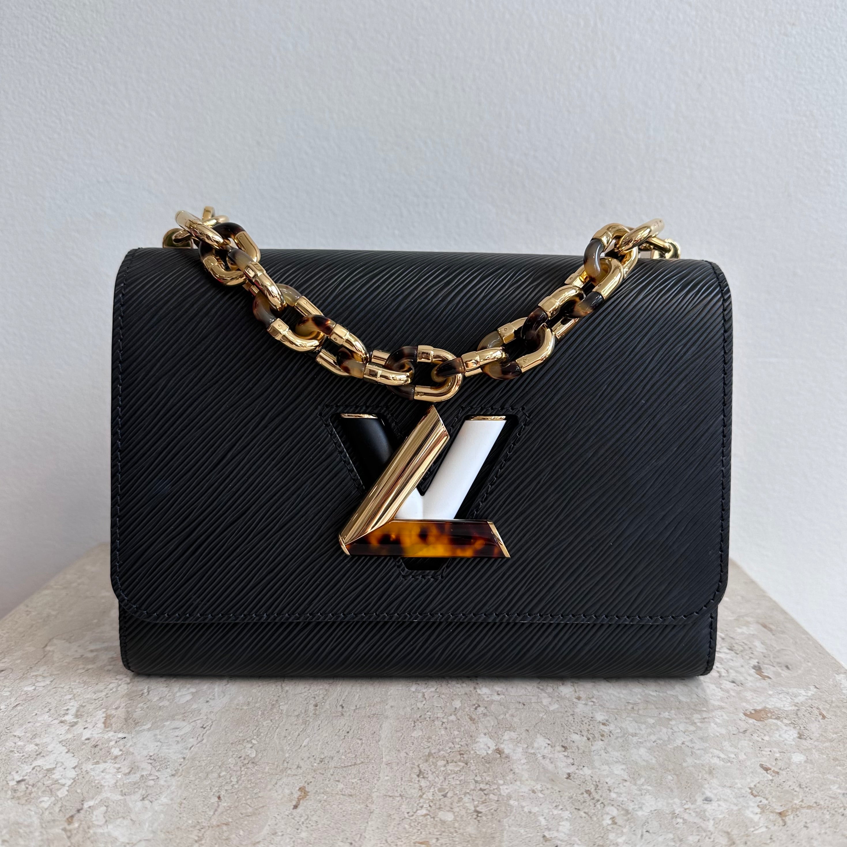 Pre-Owned LOUIS VUITTON Black Epi Tortoiseshell Twist MM Bag
