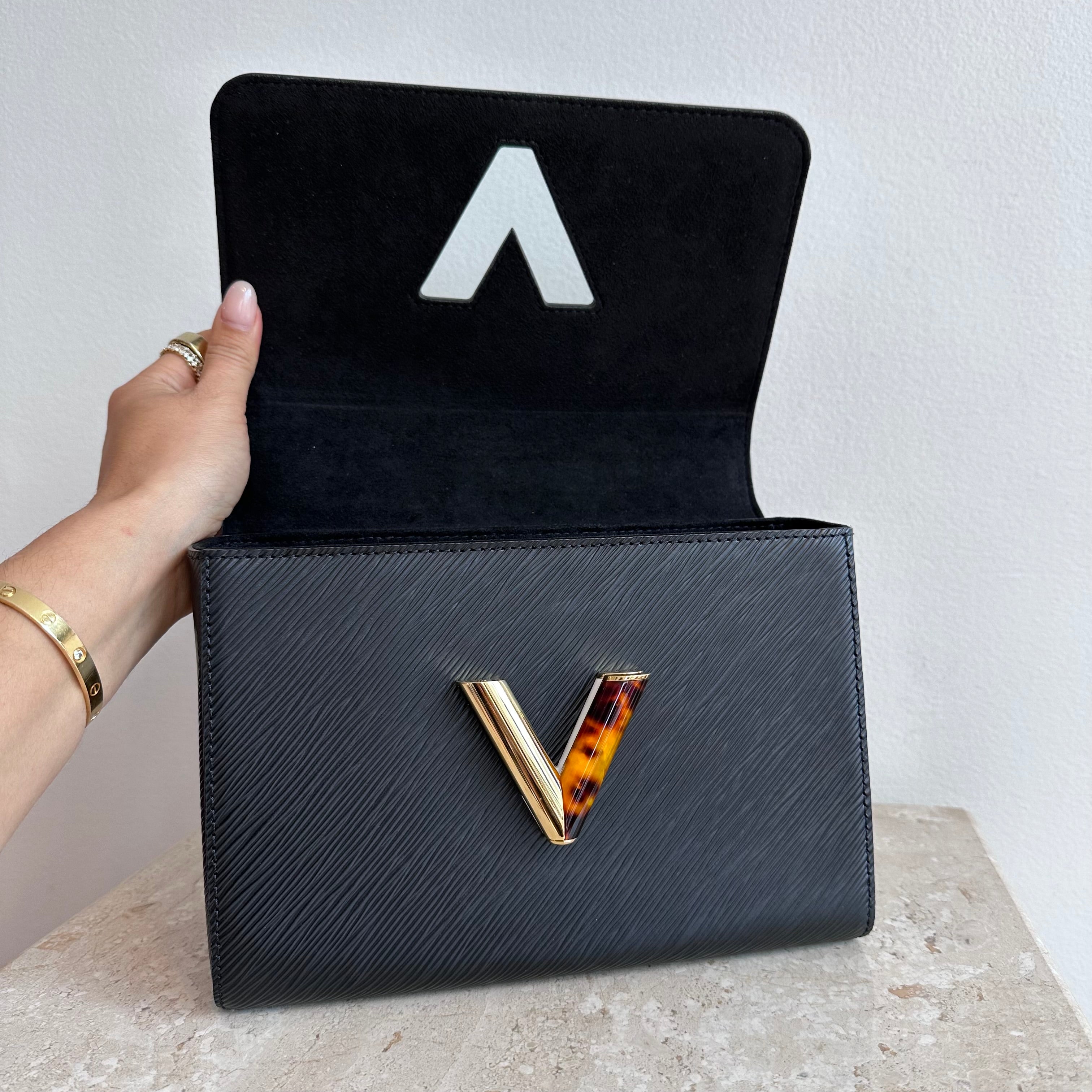 Pre-Owned LOUIS VUITTON Black Epi Tortoiseshell Twist MM Bag