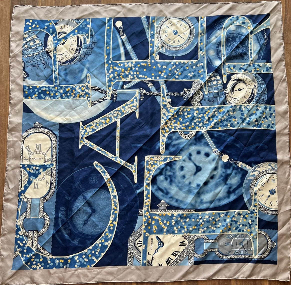 Pre-Owned CARTIER Blue Silk Scarf